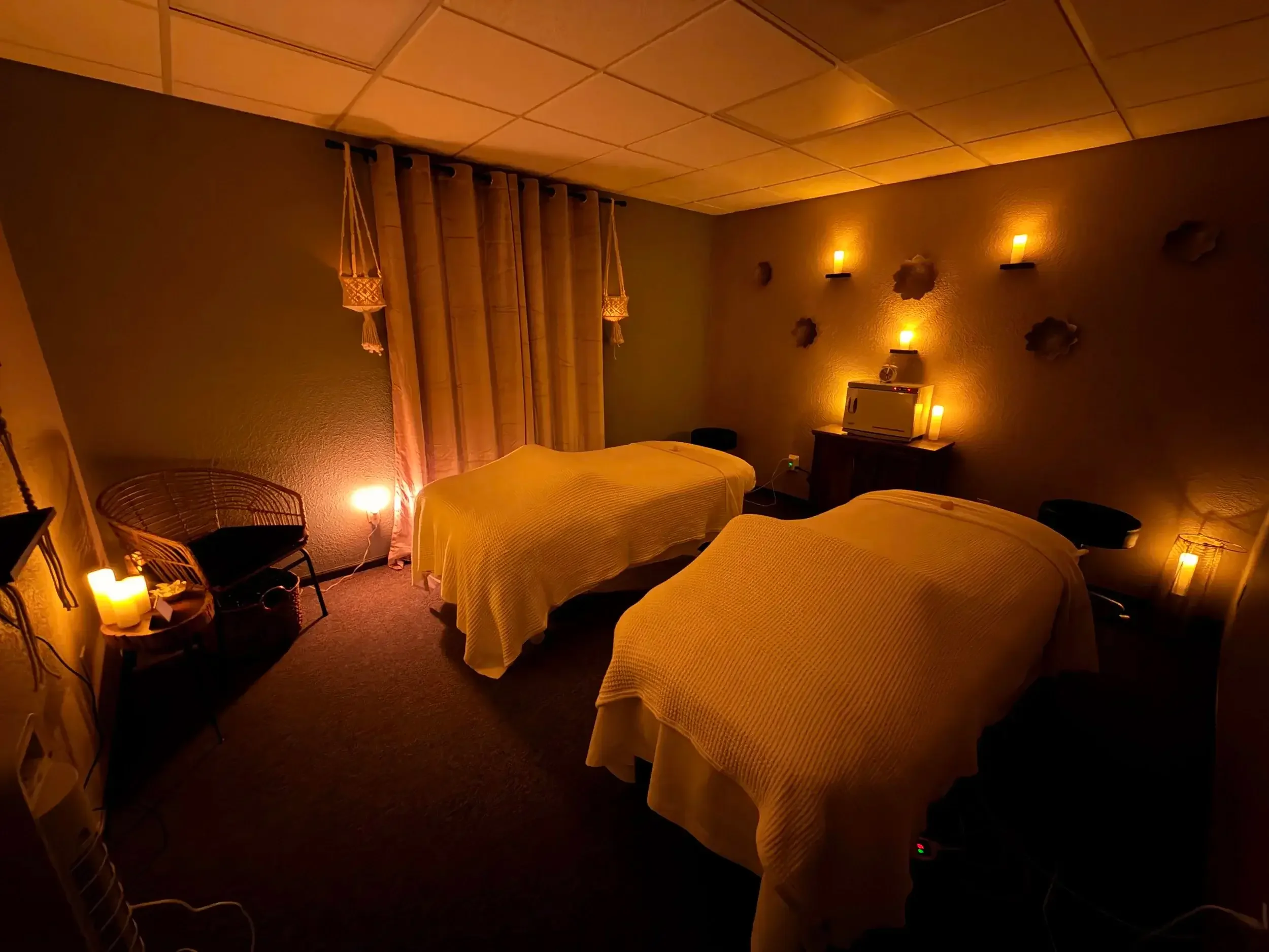 Couples massage in prairie village treatment room