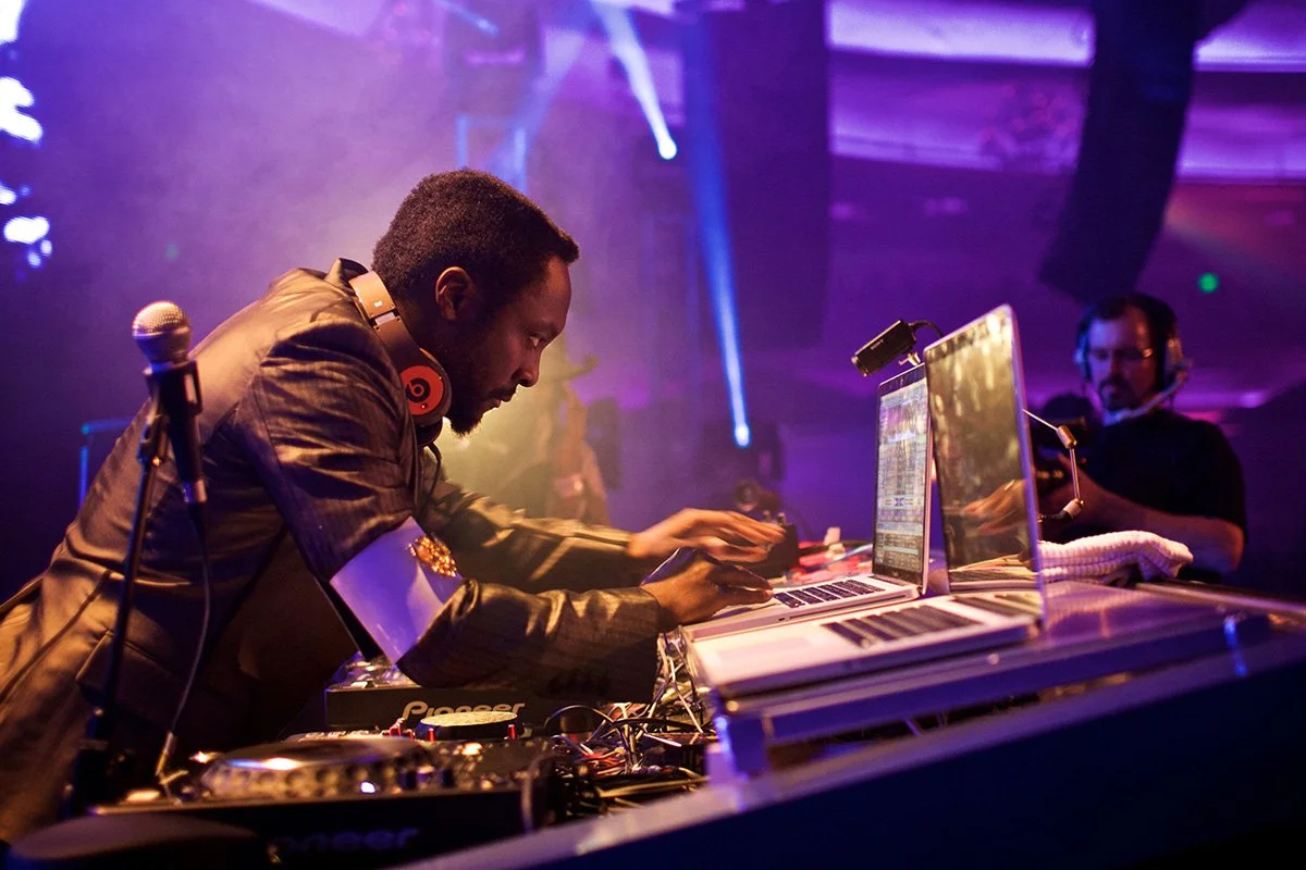 Event Photography: Behind the Scenes: Will.i.am of the Black Eyed Peas at the Dipdive Data Awards ceremony and celebration at the Hollywood Palladium