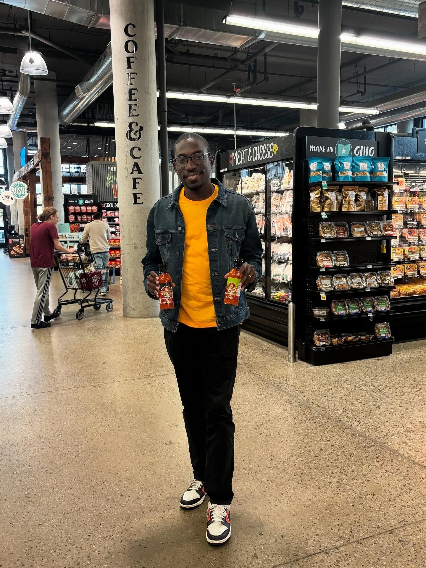 After a successful demo over the weekend, we are fully restocked! 🎊 🛒 🛒 

You can find Ghana Supreme Sauce at @fairfaxmkt in the condiment section for only $5.79.

💝Gluten free
🧂 Low sodium
🌱 All Natural
🌱 Vegan 
🥗 Non GMO

www.micahspecialty