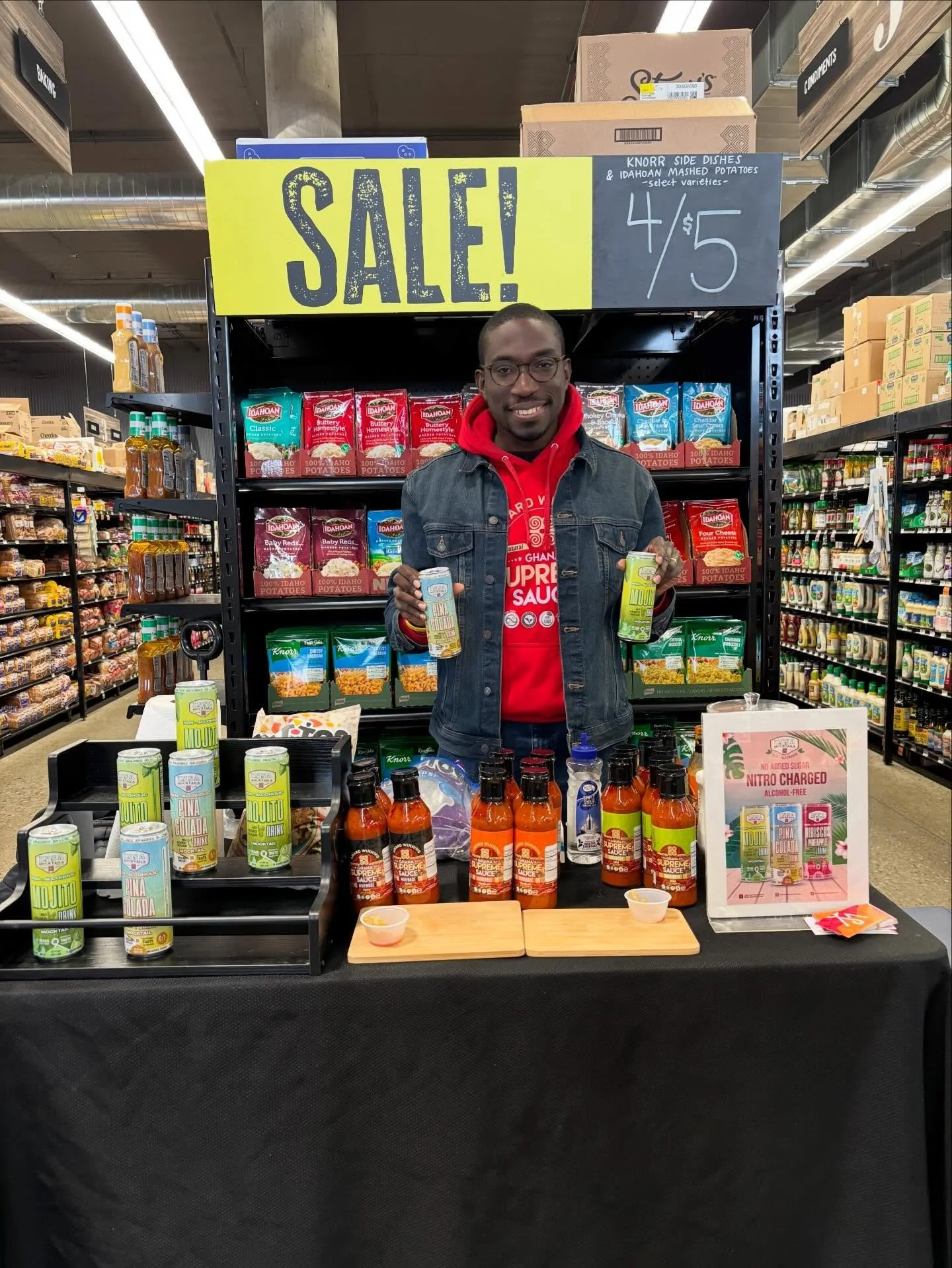Today was our first demo of Insa Mocktails at @fairfaxmkt 🥂
Don&rsquo;t forget to stop by the non-alcoholic section and grab a can for just $3.49.

Our zero proof drinks will take your taste buds on a vacation. 
www.micahspecialtyfoods.com
#insamock