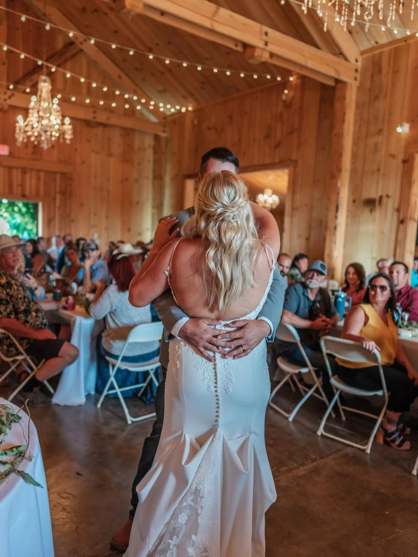 If you&rsquo;ve been dreaming of a wedding that feels like stepping into a romantic western film, let us introduce you to @hurstranch in Jamestown 🤎

If you&rsquo;re looking for 100% authentic Gold Country charm, you&rsquo;ve found it! We&rsquo;re t