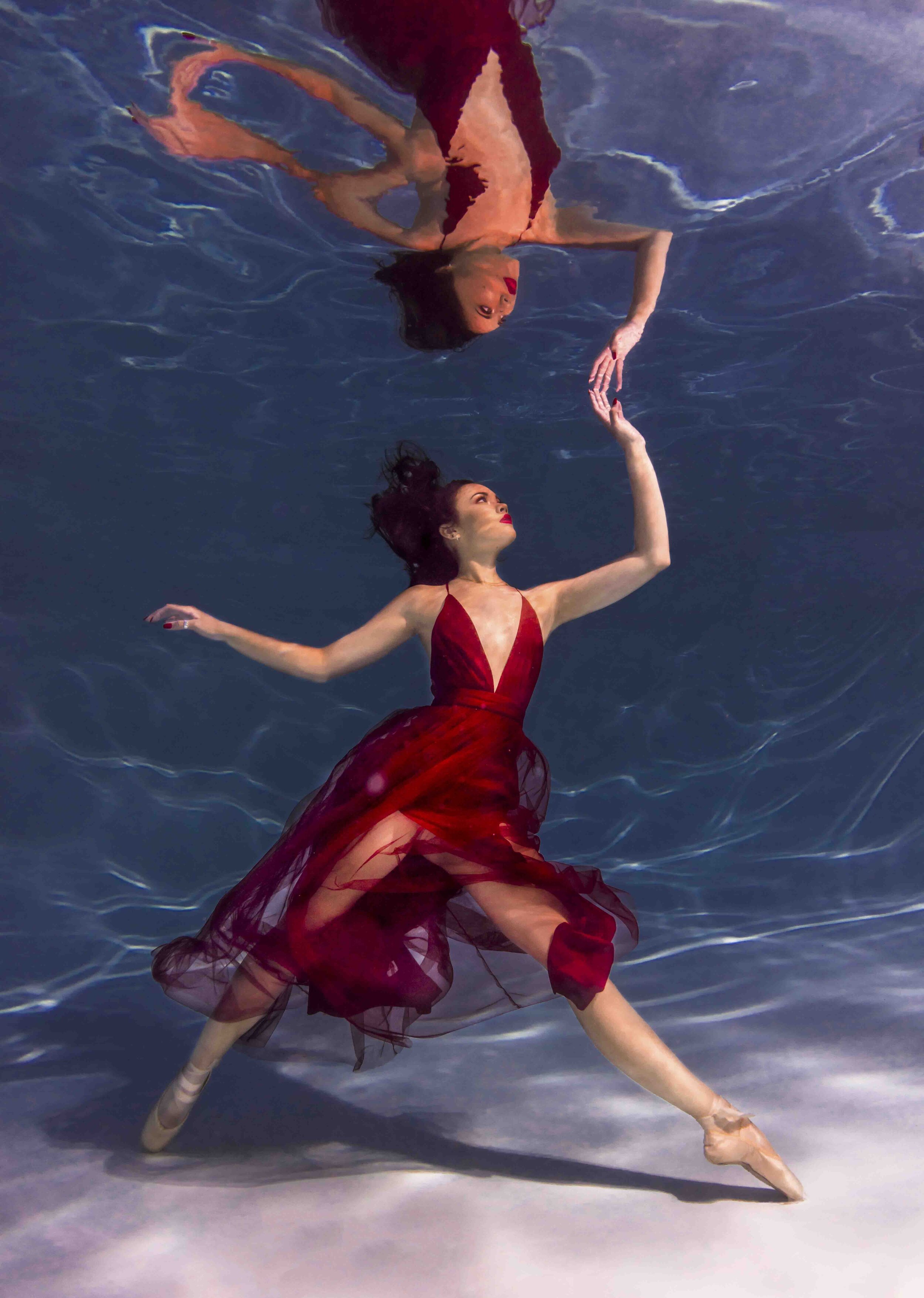 picture Dress Underwater Fashion Photography fashion underwater photography