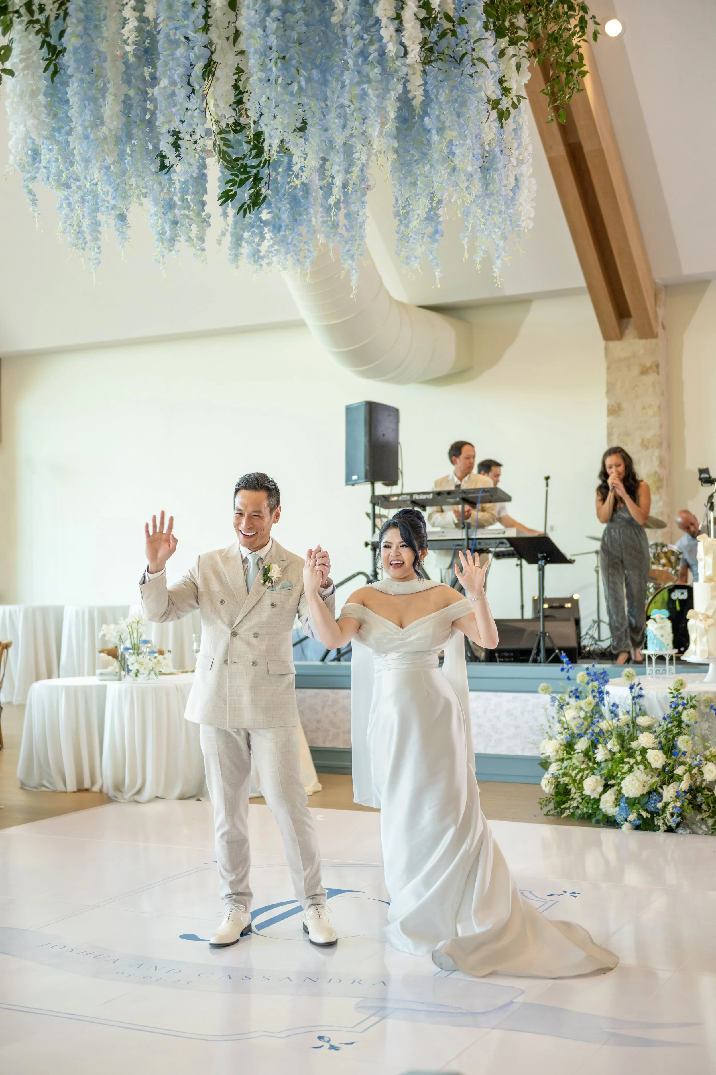 Cassandra & Josh NG Preview Gallery-66.jpg