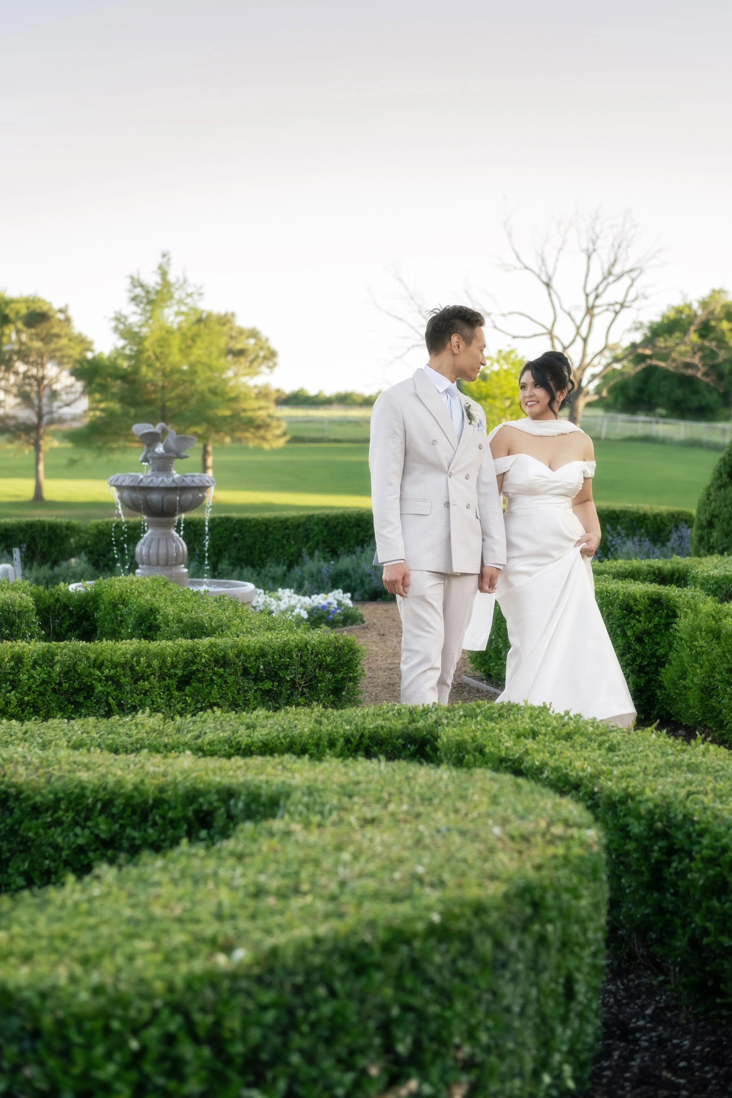 Cassandra & Josh NG Preview Gallery-67.jpg