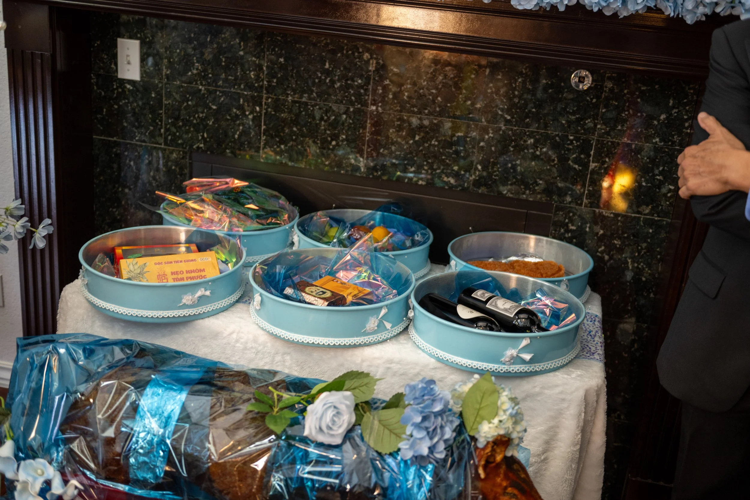 Cassandra and Joshua -Tea Ceremony-43.jpg