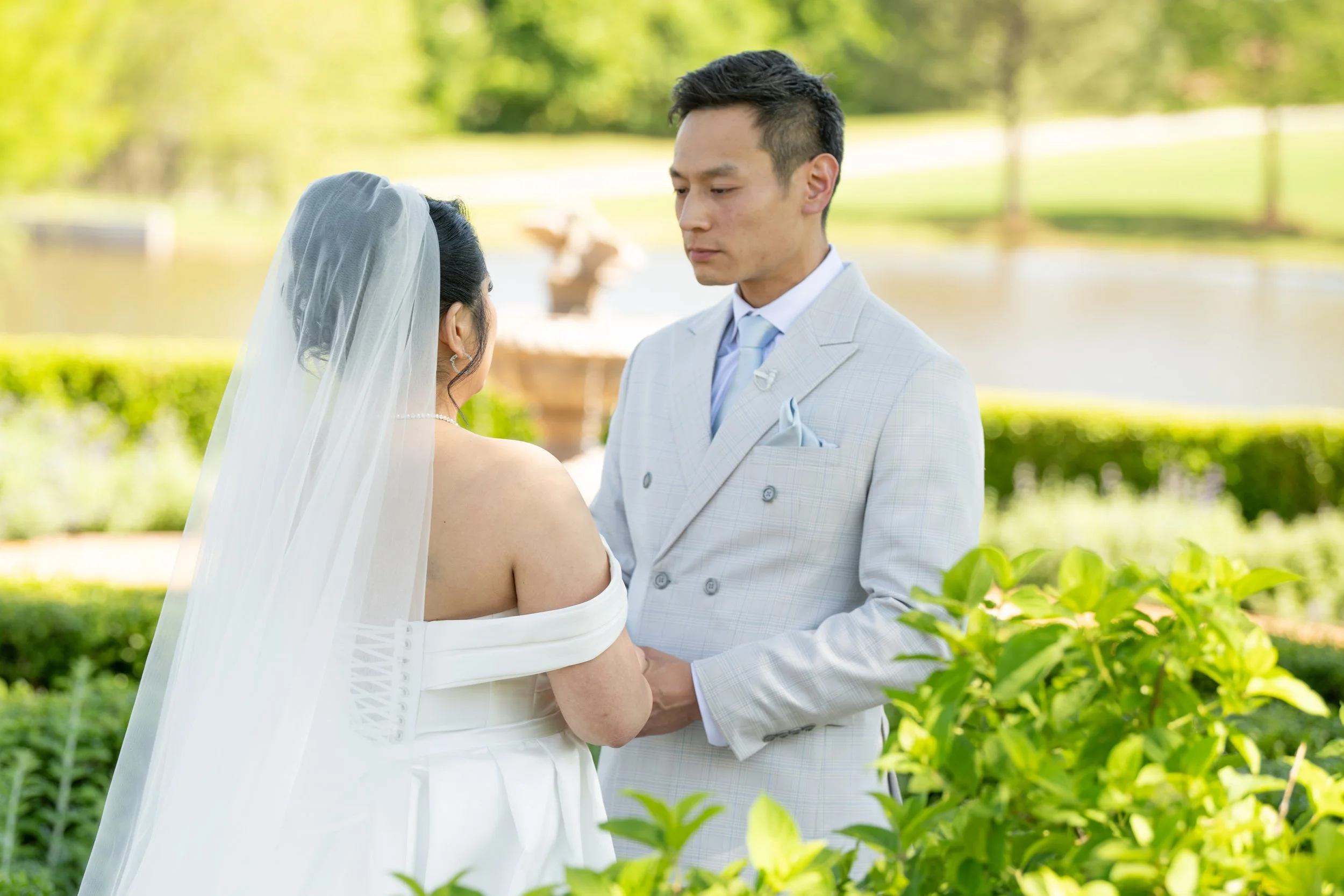 Cassandra and Joshua - First Look-13.jpg