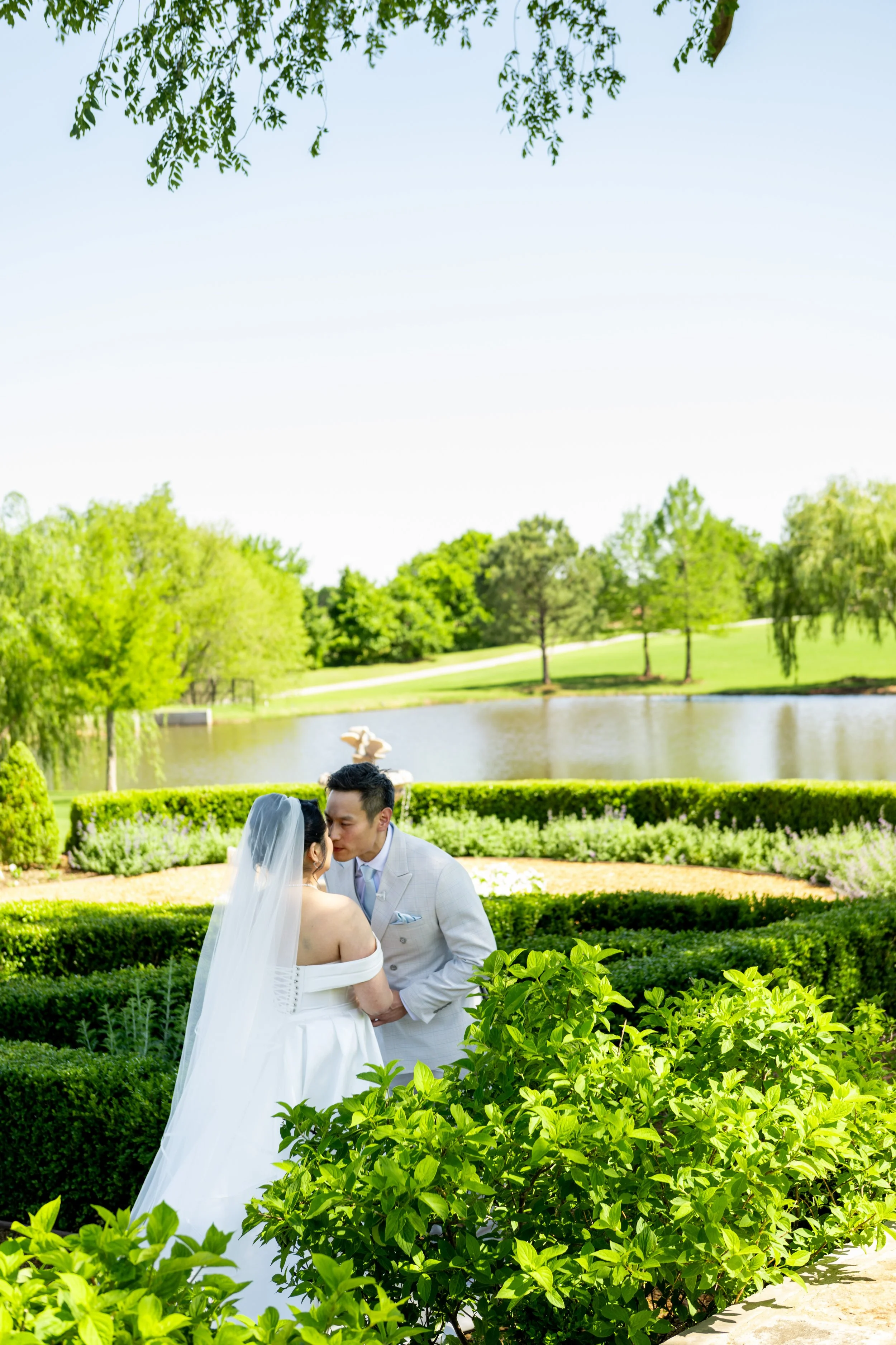 Cassandra and Joshua - First Look-15.jpg