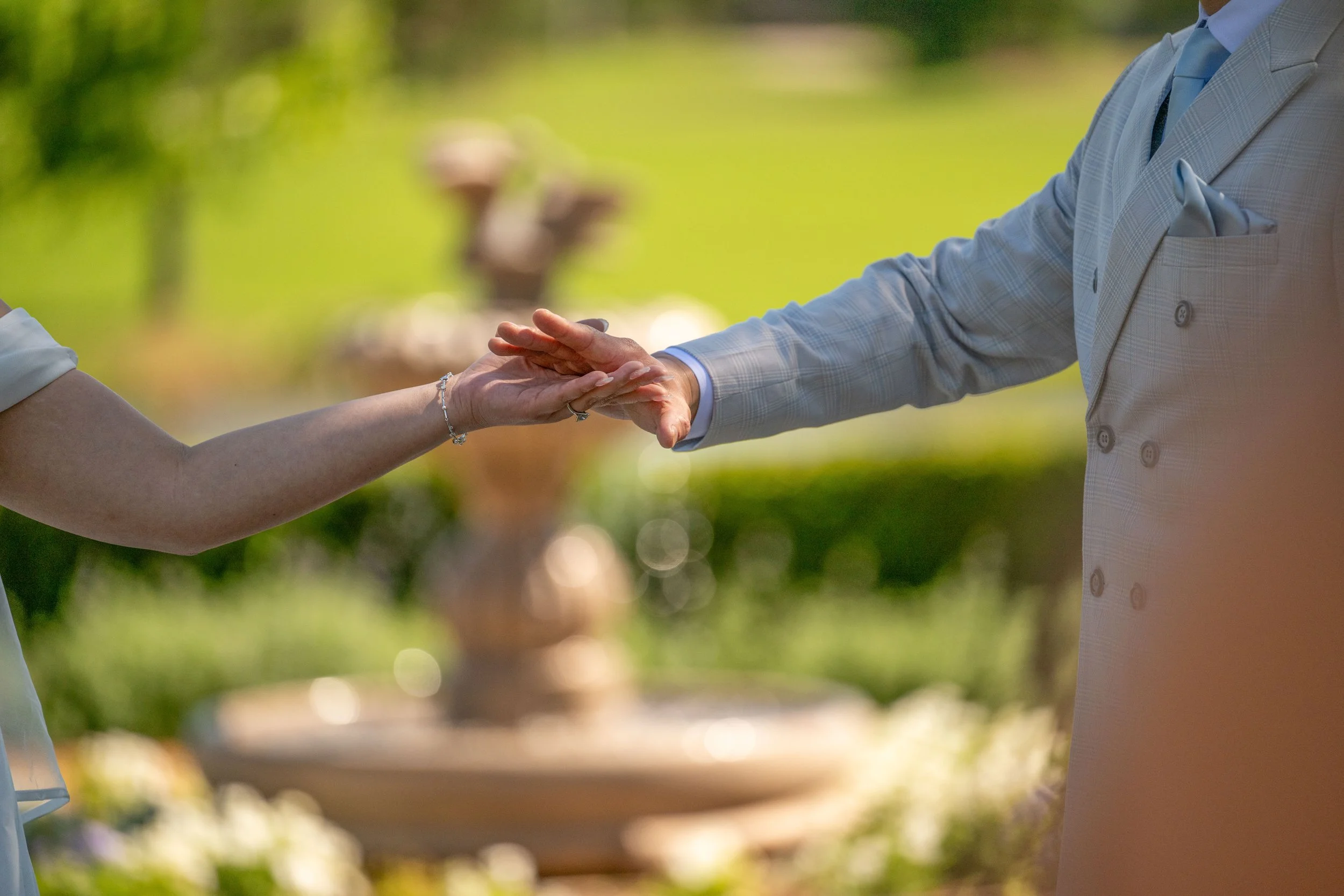 Cassandra and Joshua - First Look-22.jpg