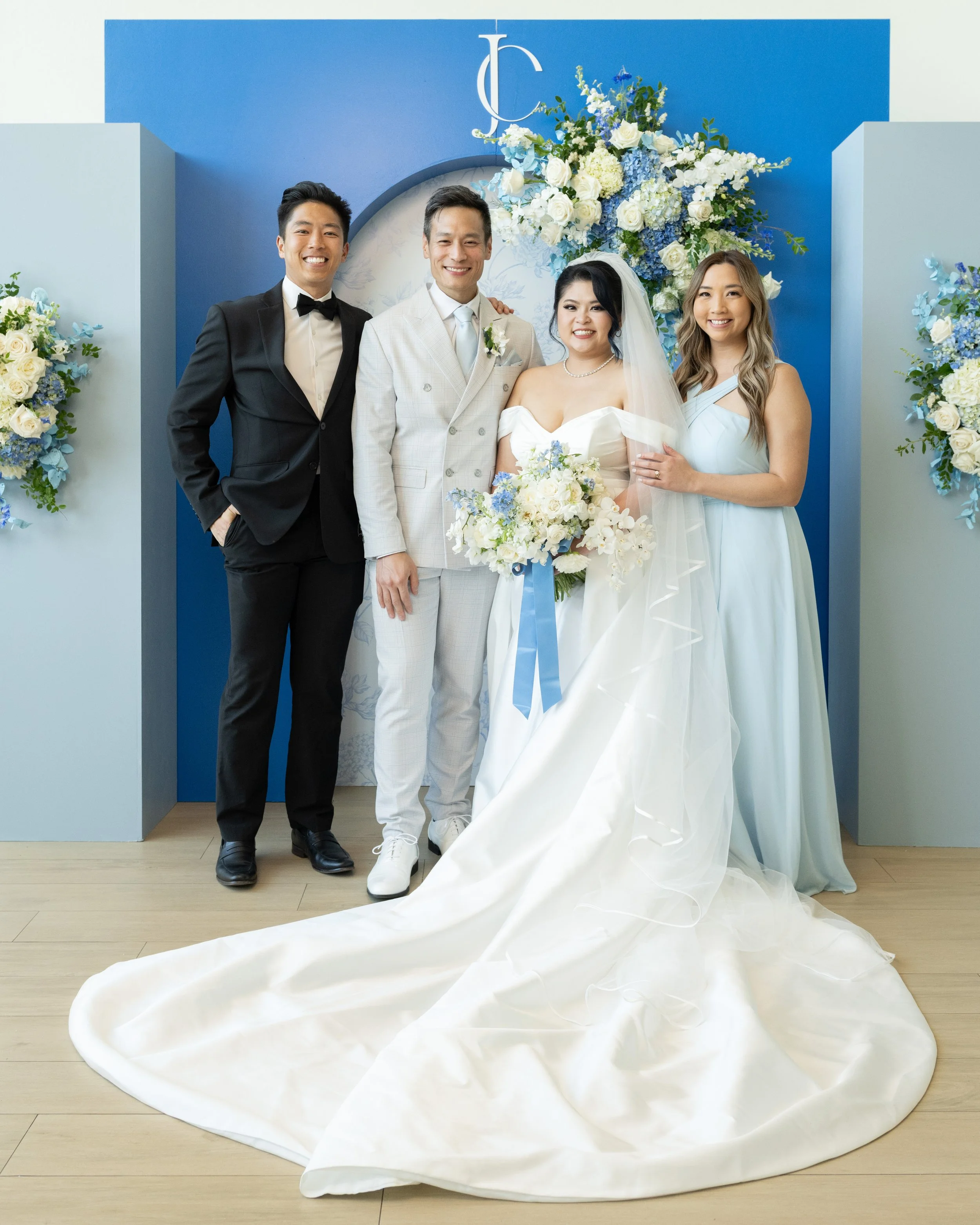Cassandra and Joshua -Guest Book Portraits-4.jpg