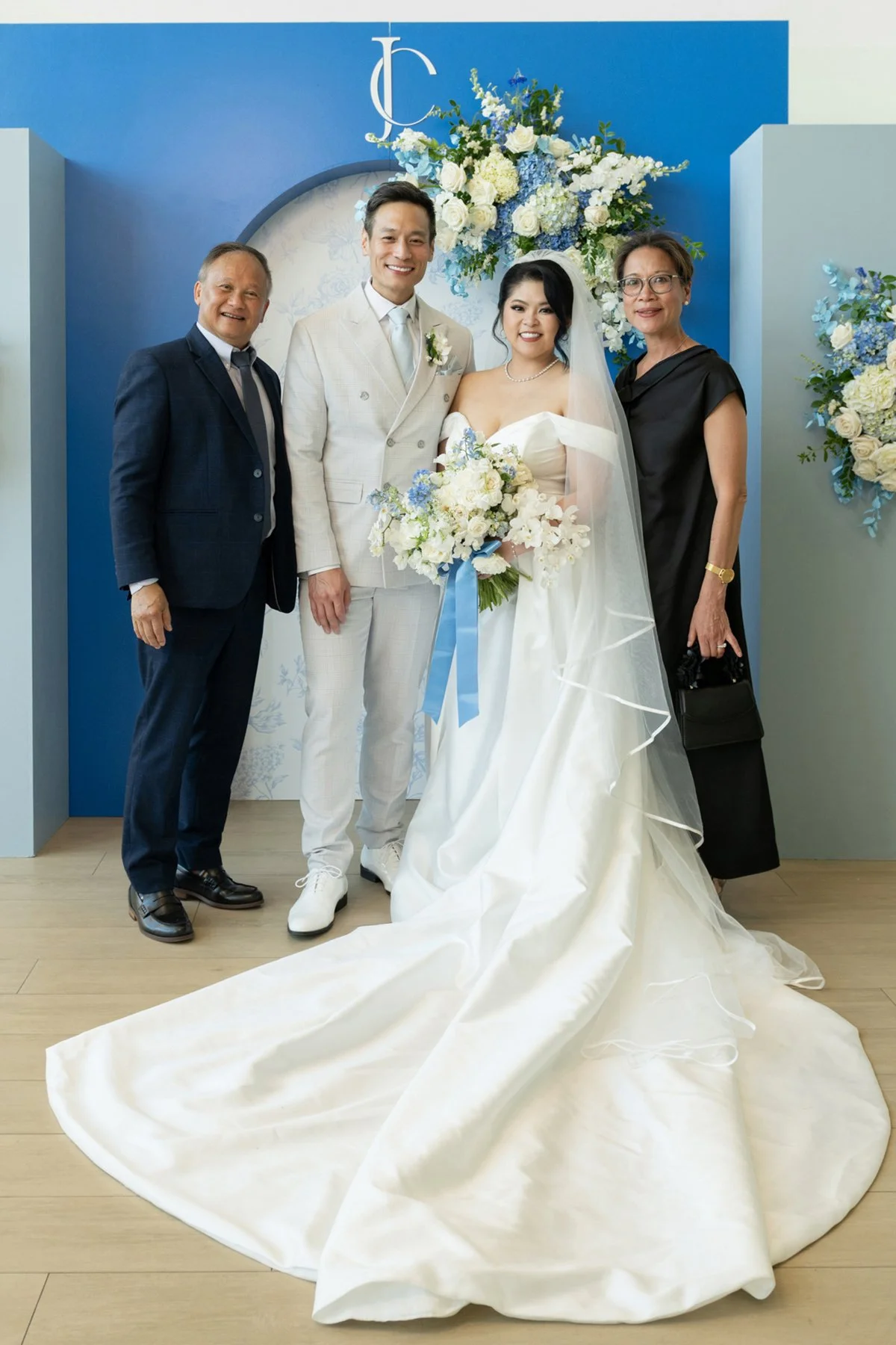 Cassandra and Joshua -Guest Book Portraits-28.jpg