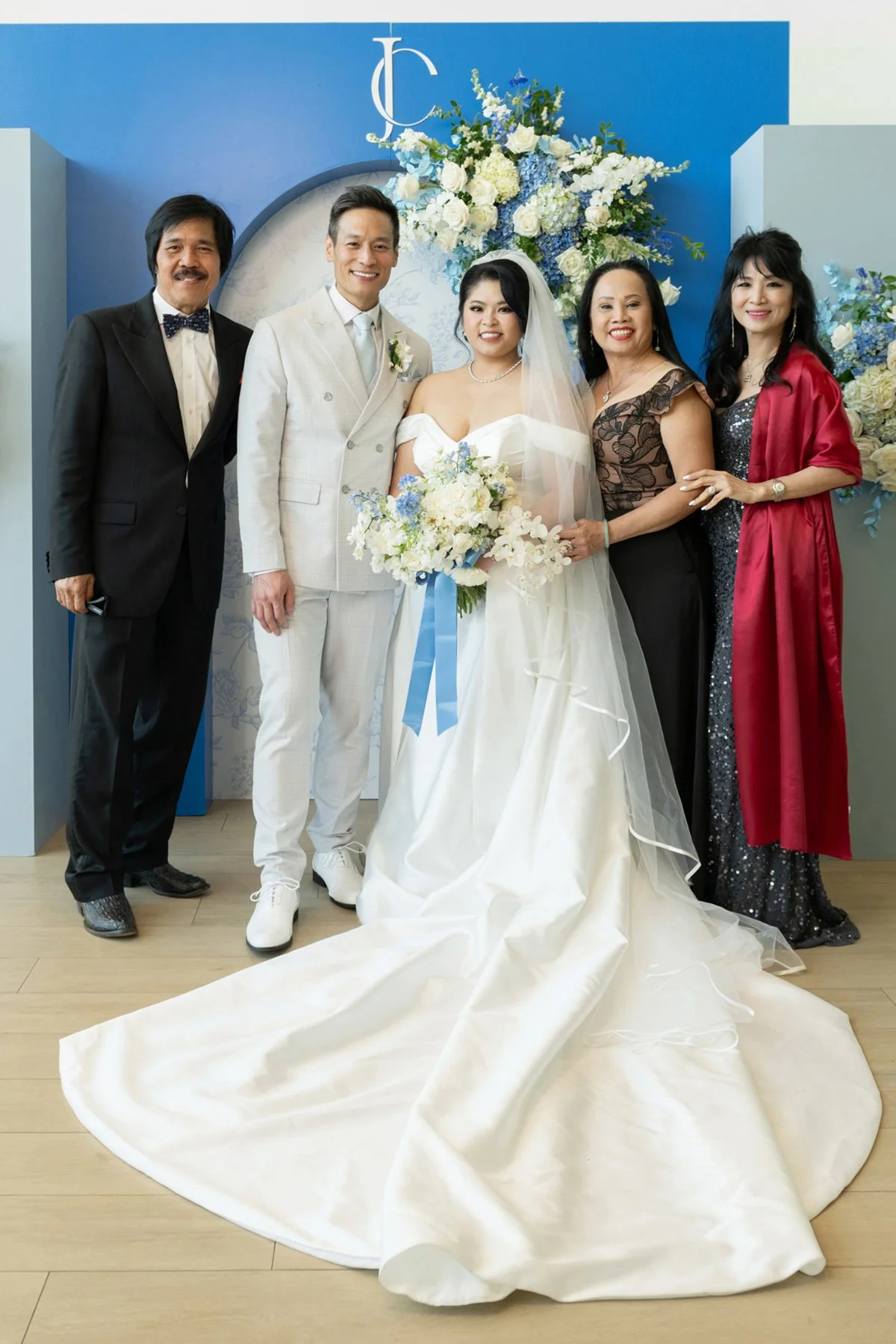 Cassandra and Joshua -Guest Book Portraits-30.jpg