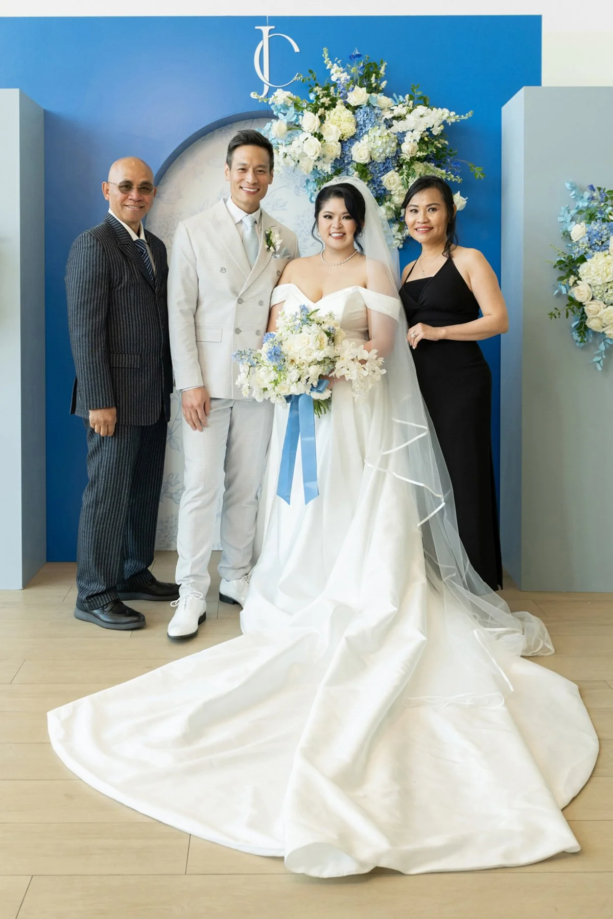 Cassandra and Joshua -Guest Book Portraits-35.jpg