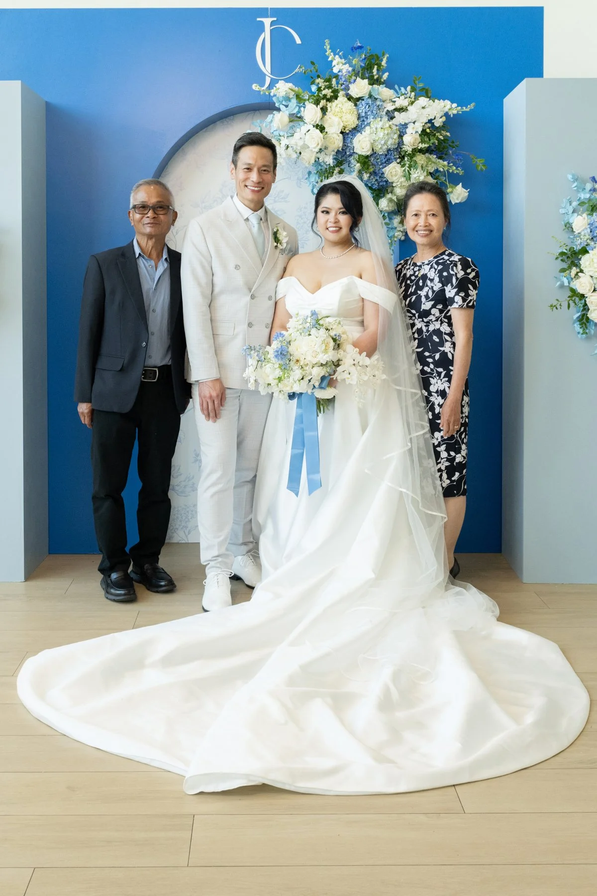 Cassandra and Joshua -Guest Book Portraits-51.jpg