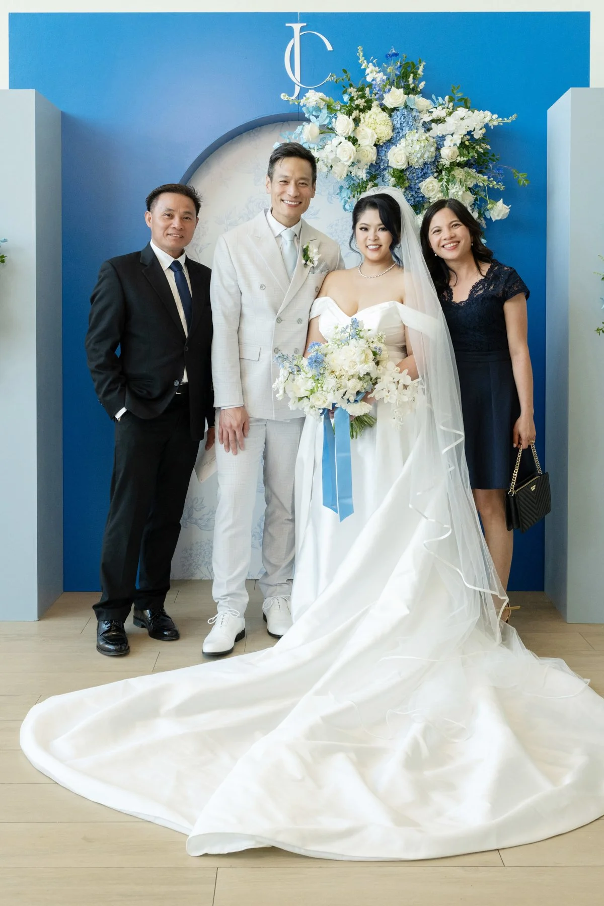 Cassandra and Joshua -Guest Book Portraits-91.jpg