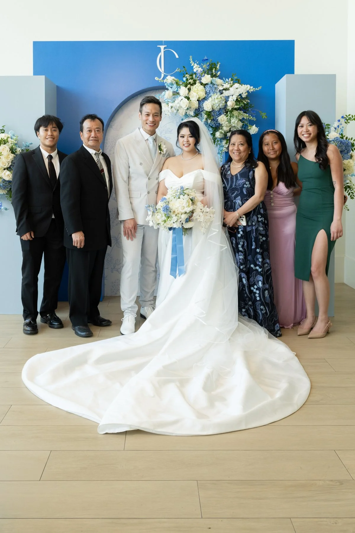 Cassandra and Joshua -Guest Book Portraits-92.jpg