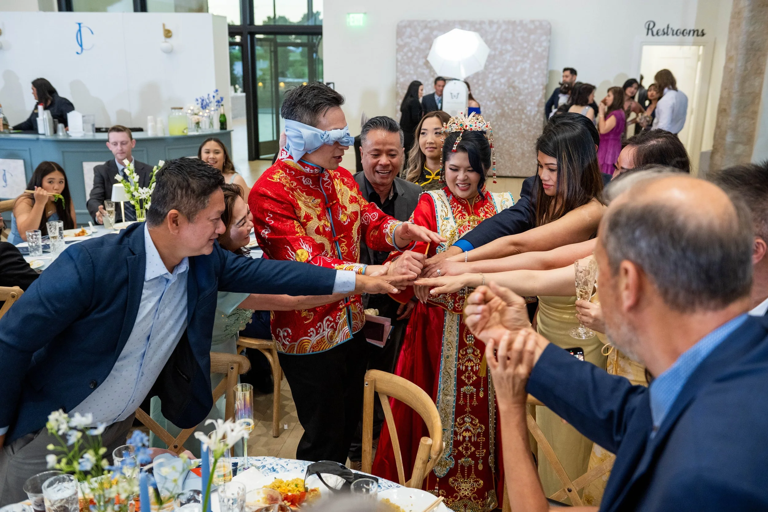 Cassandra and Joshua -Table Greetings-88.jpg