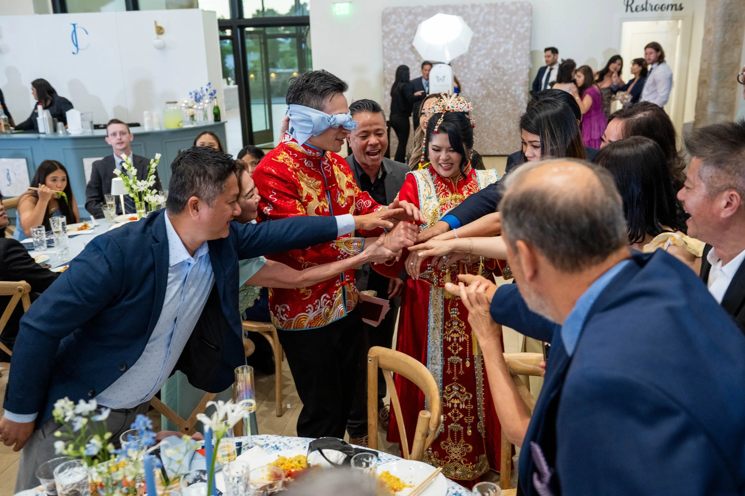 Cassandra and Joshua -Table Greetings-89.jpg