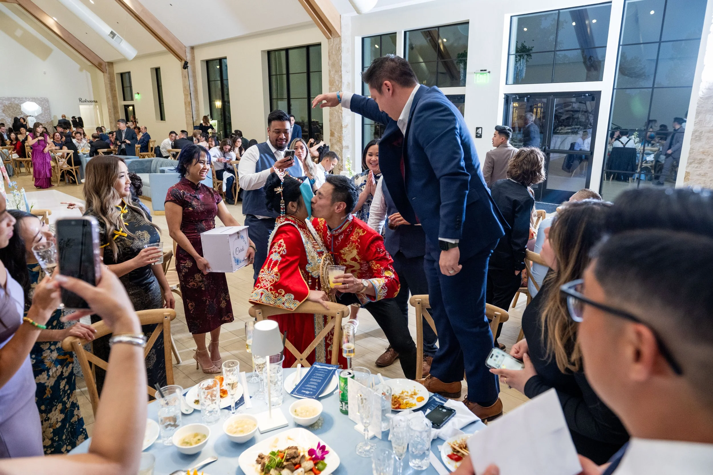 Cassandra and Joshua -Table Greetings-276.jpg
