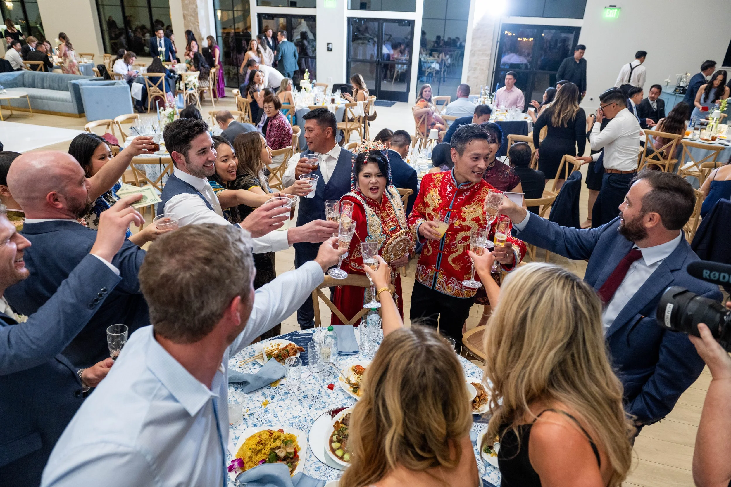 Cassandra and Joshua -Table Greetings-295.jpg