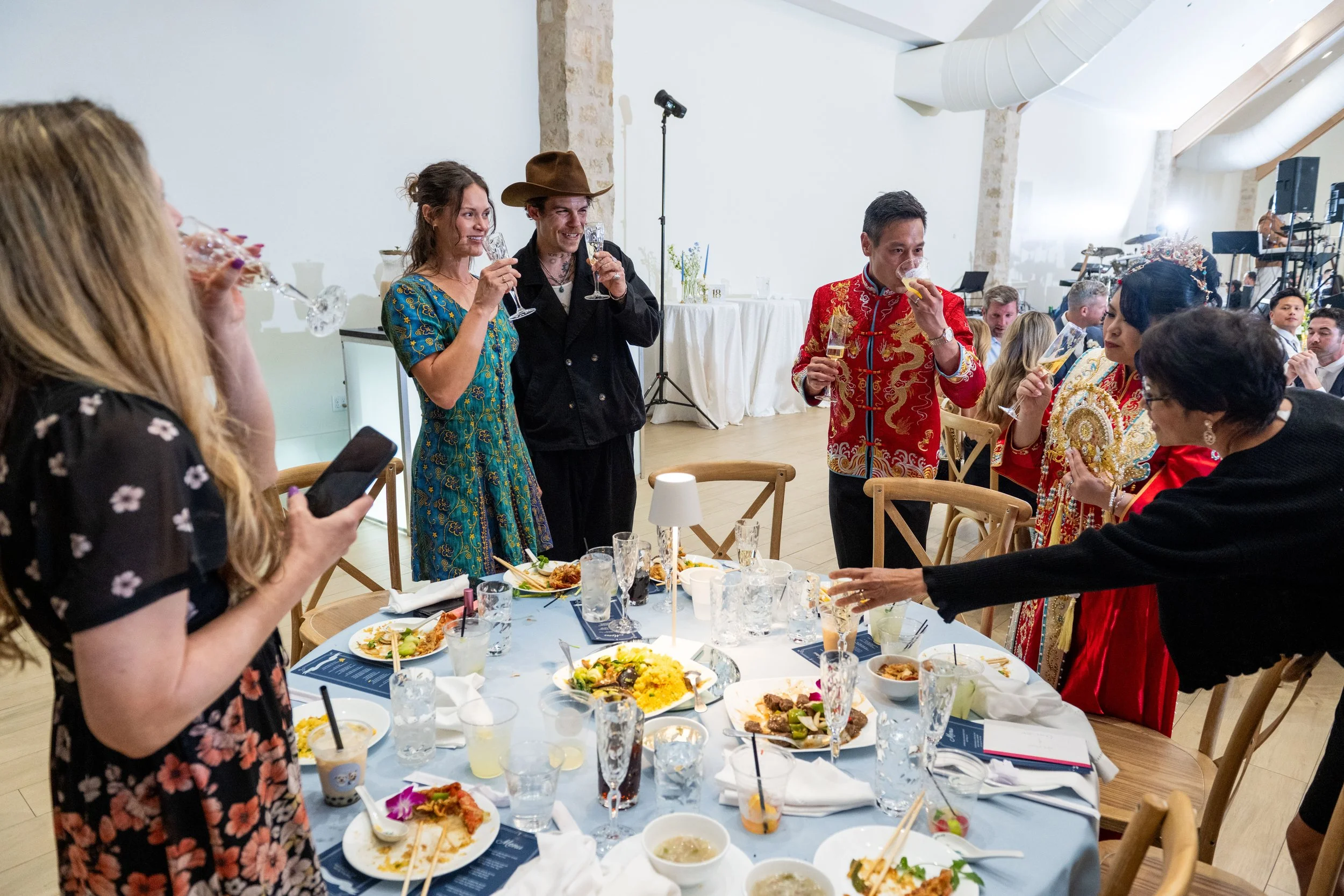 Cassandra and Joshua -Table Greetings-325.jpg