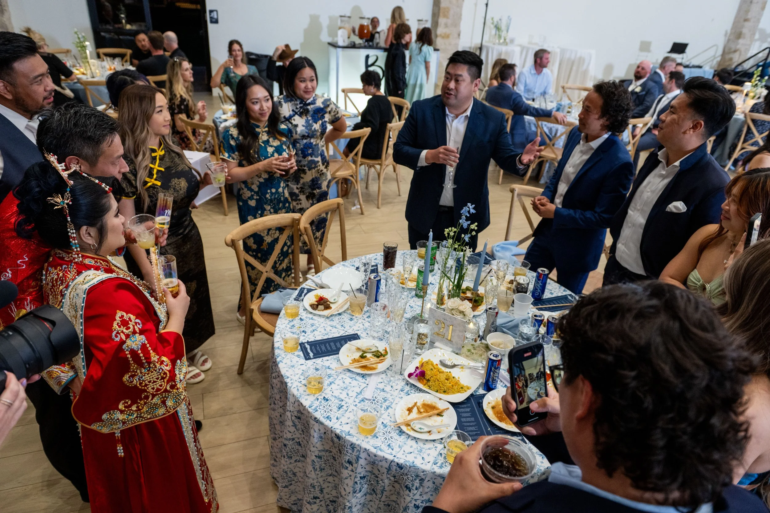 Cassandra and Joshua -Table Greetings-333.jpg