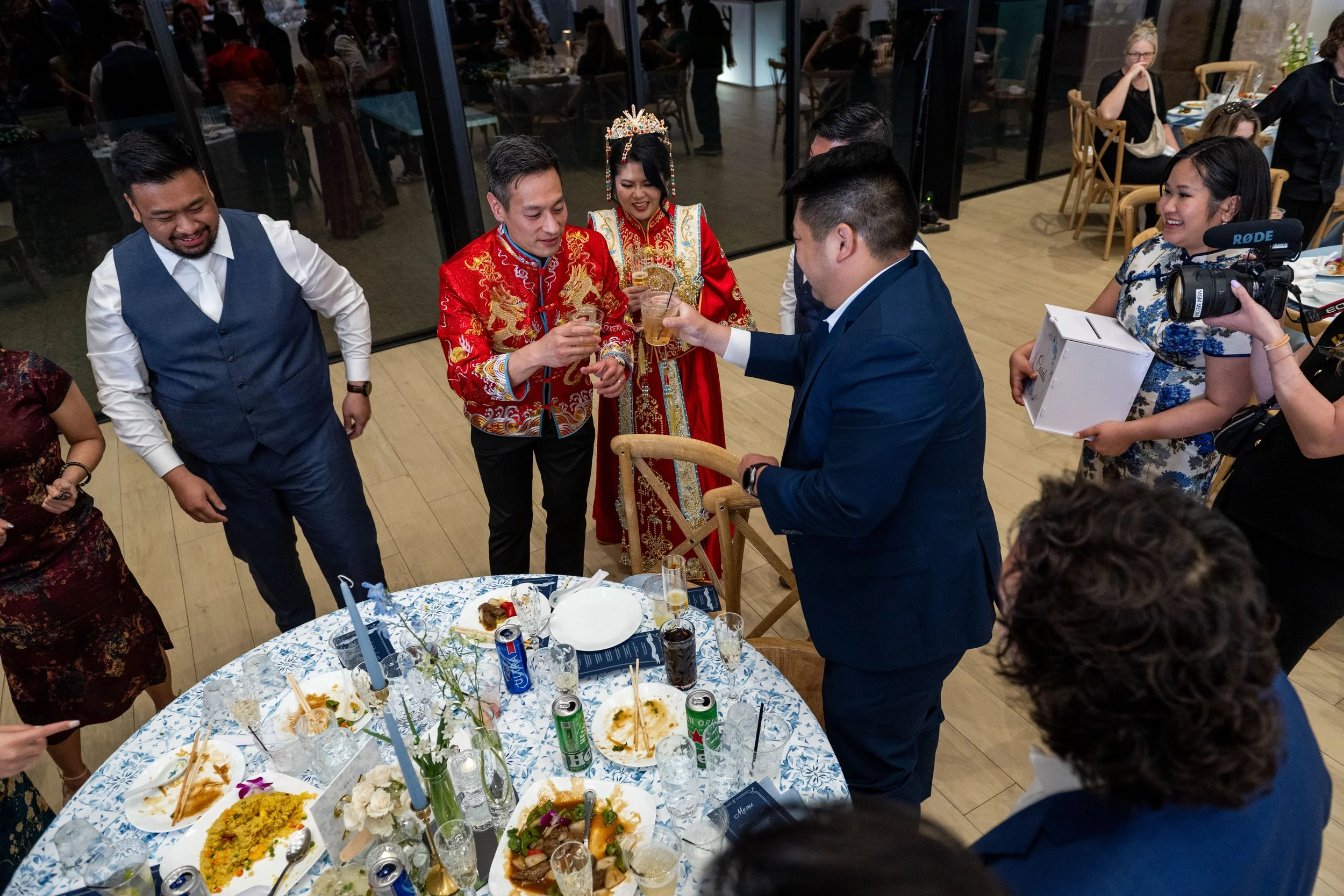 Cassandra and Joshua -Table Greetings-351.jpg