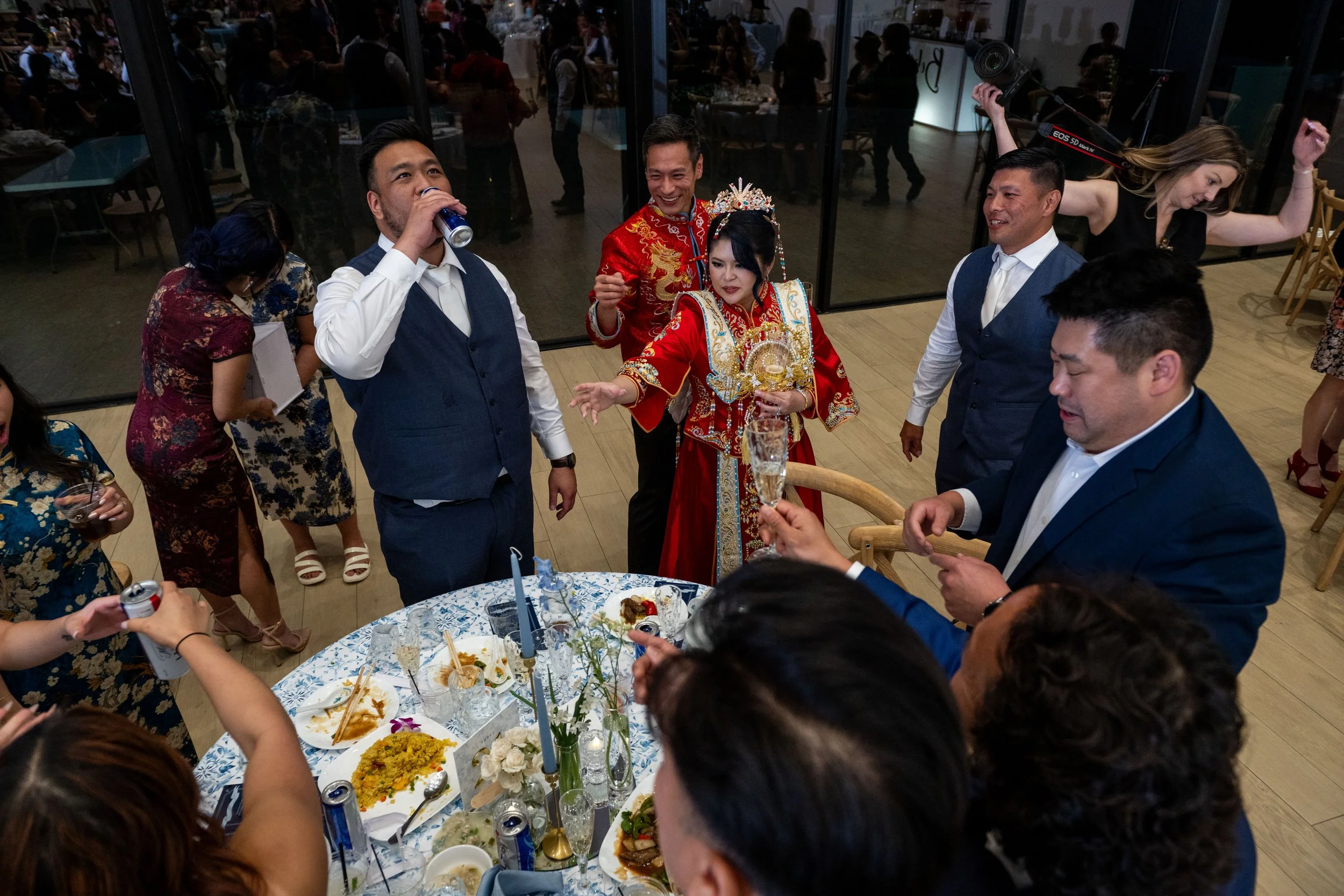 Cassandra and Joshua -Table Greetings-354.jpg
