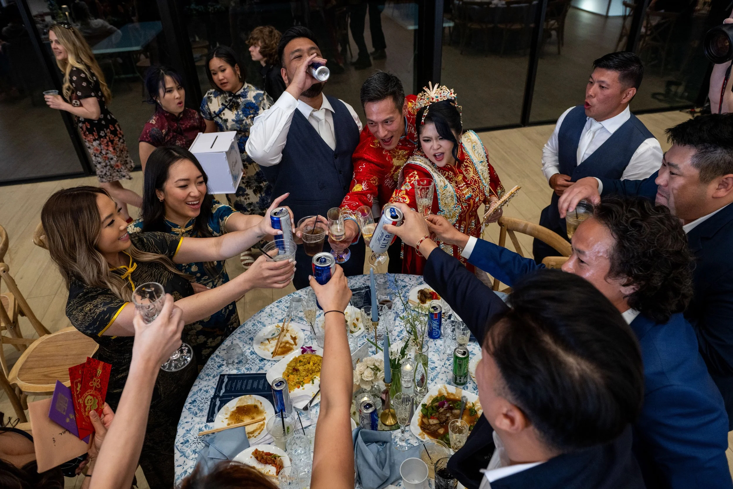 Cassandra and Joshua -Table Greetings-359.jpg