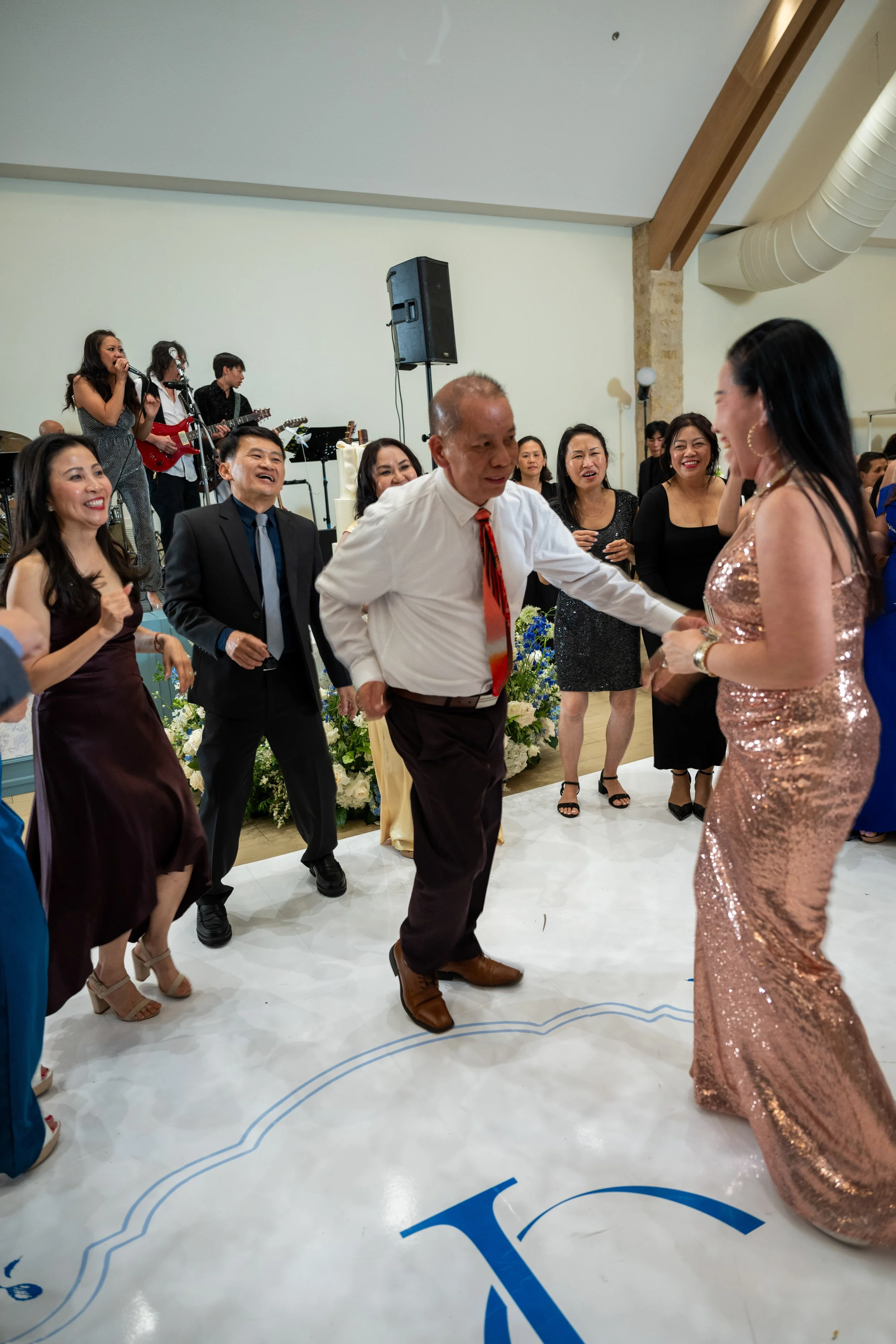 Cassandra and Joshua - Dance Party-25.jpg