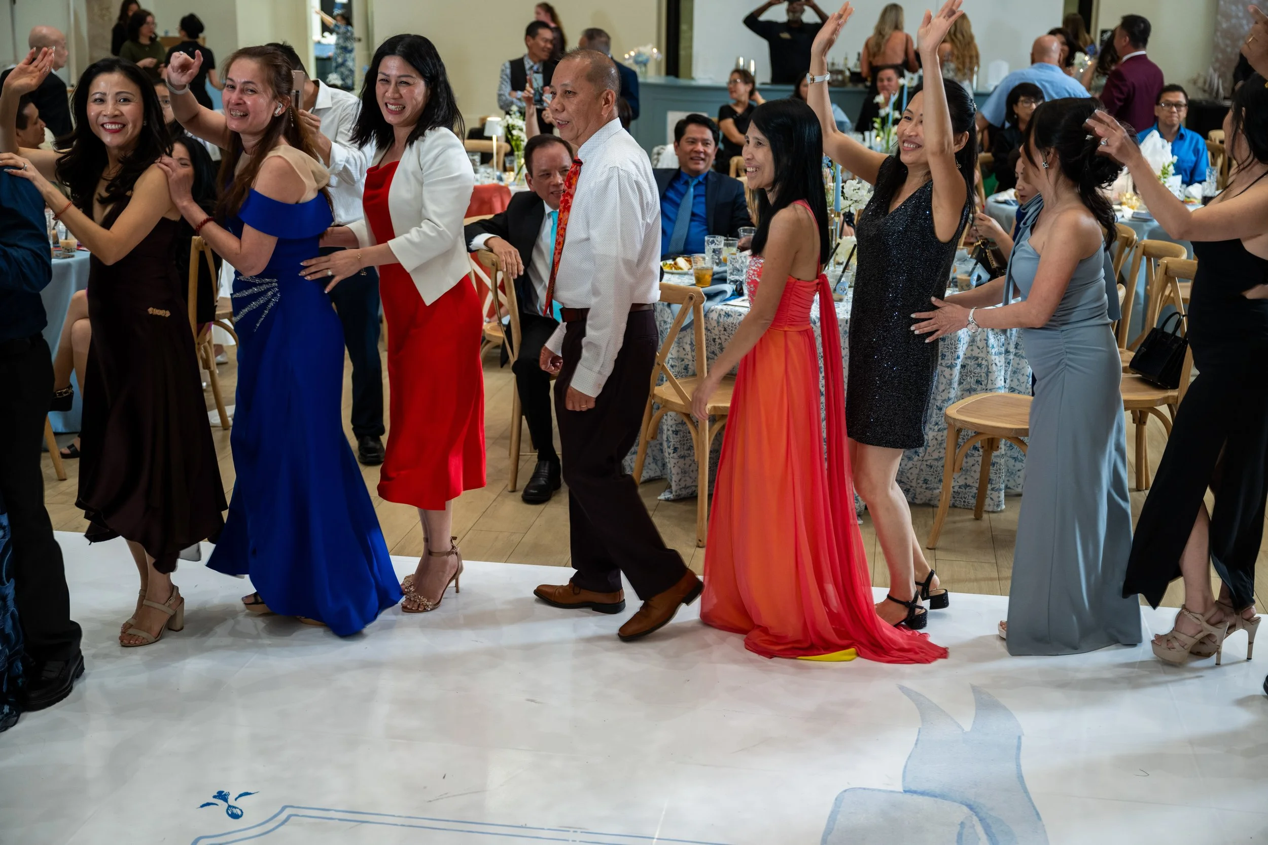 Cassandra and Joshua - Dance Party-80.jpg