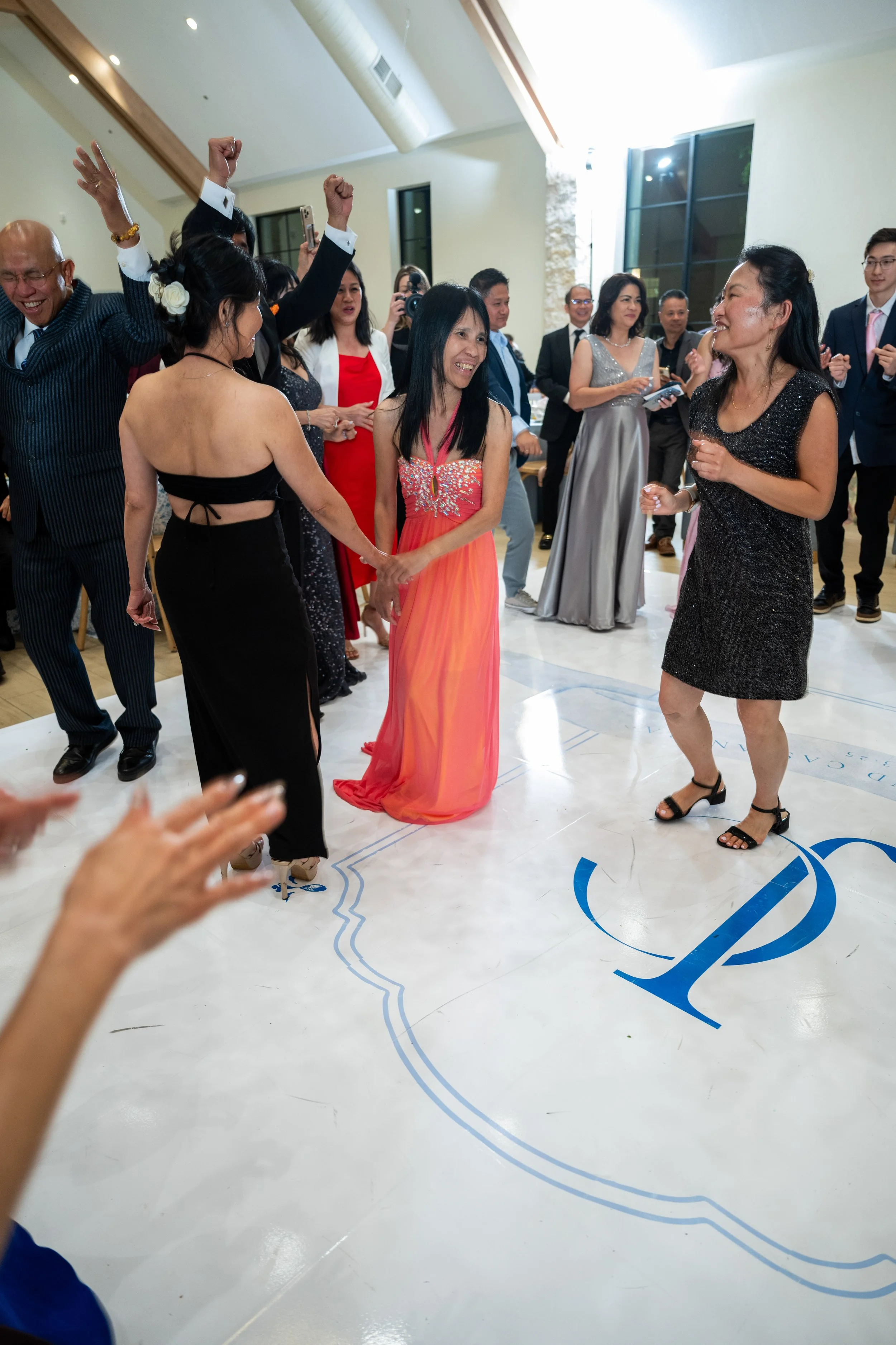 Cassandra and Joshua - Dance Party-97.jpg