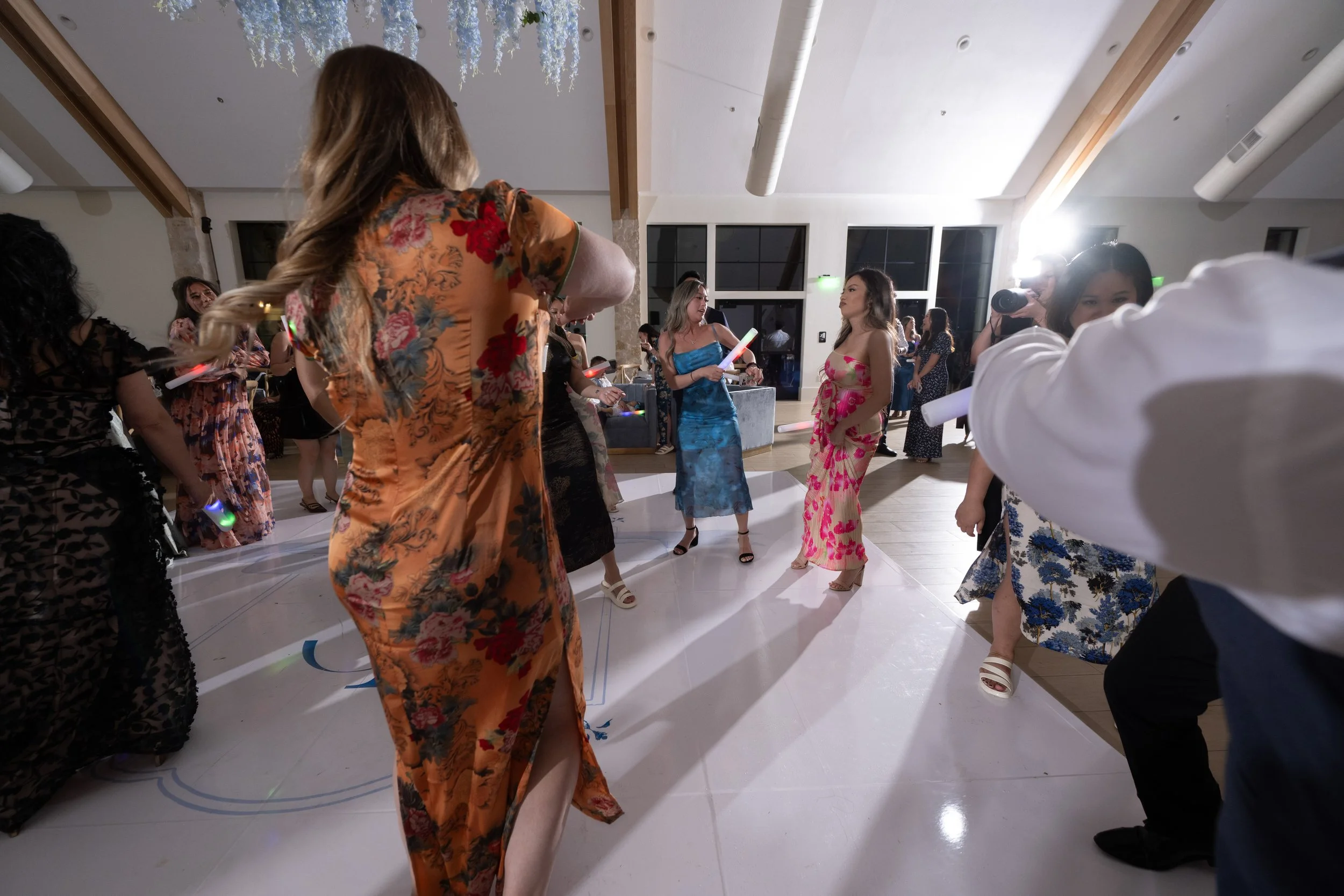 Cassandra and Joshua - Dance Party-333.jpg