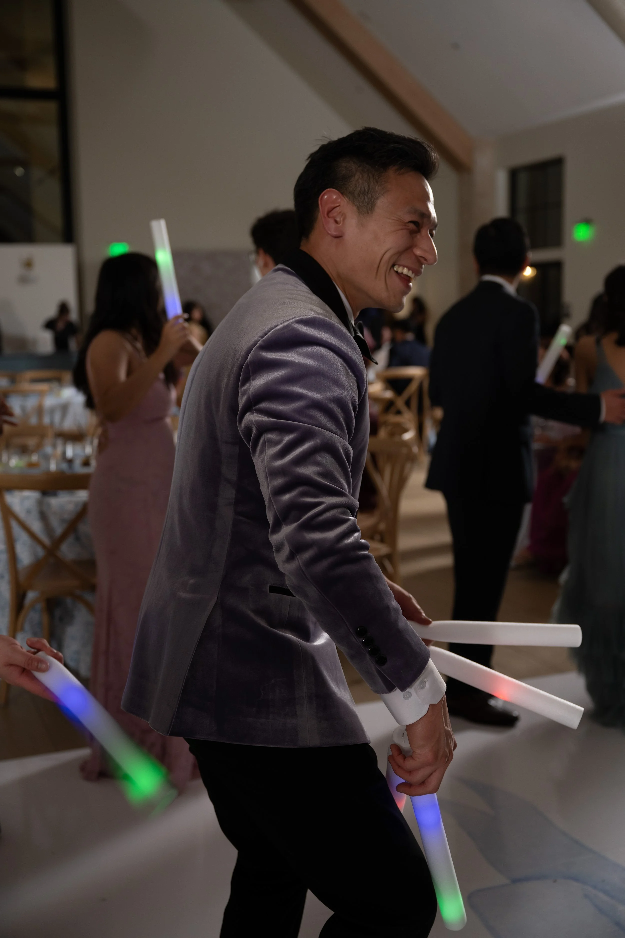 Cassandra and Joshua - Dance Party-538.jpg