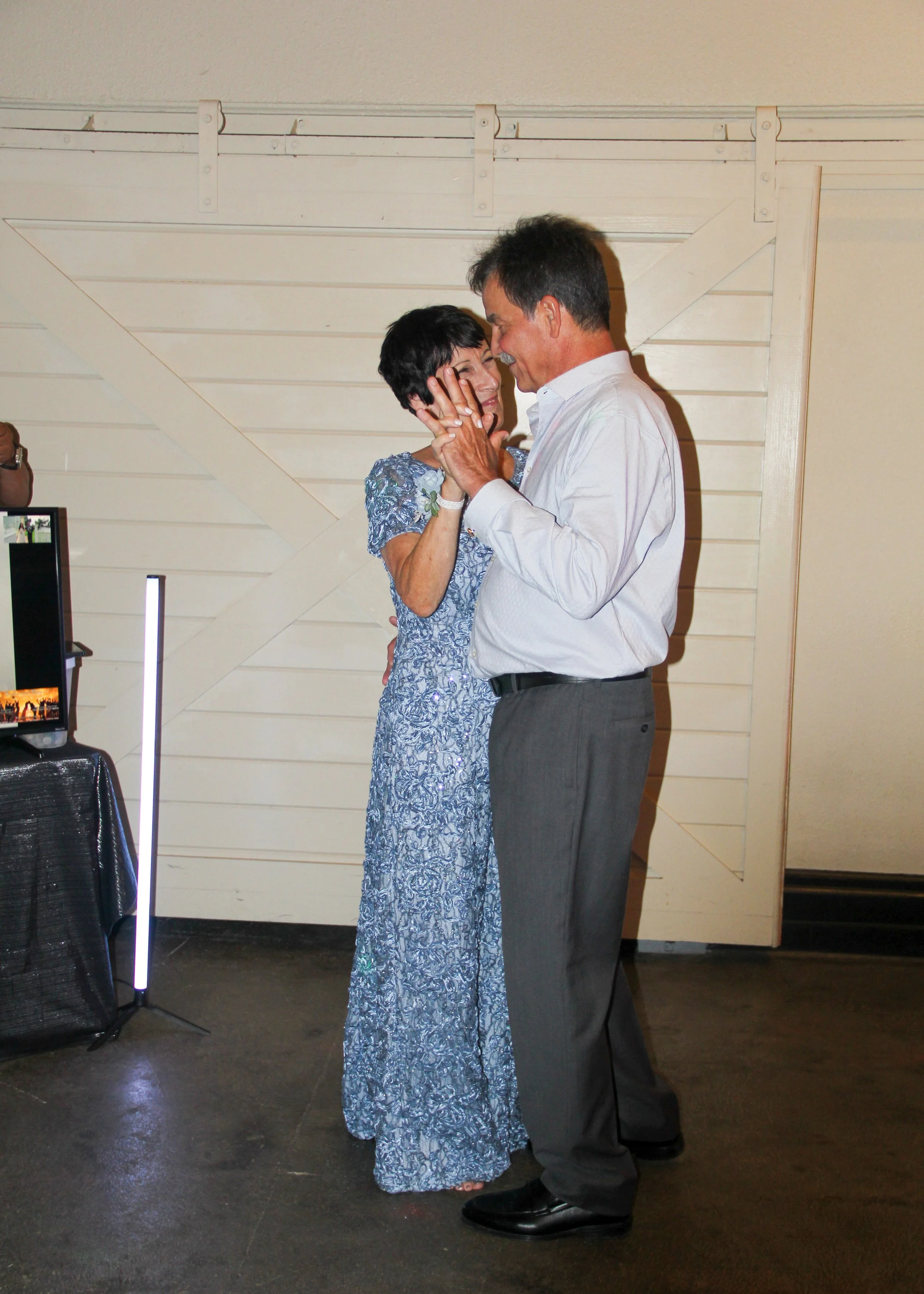 Rachel and Jordan Bauman Wedding - Re-Edited by  STUDIO V-593.jpg