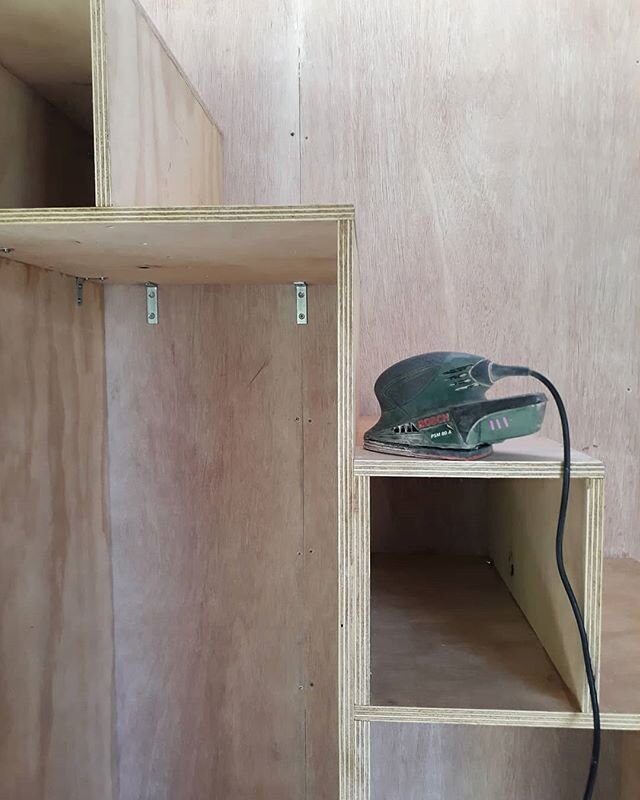 One of detail sanders is spending the day tidying up some tiny house storage stairs!

We are open til 1pm, come borrow some tools!