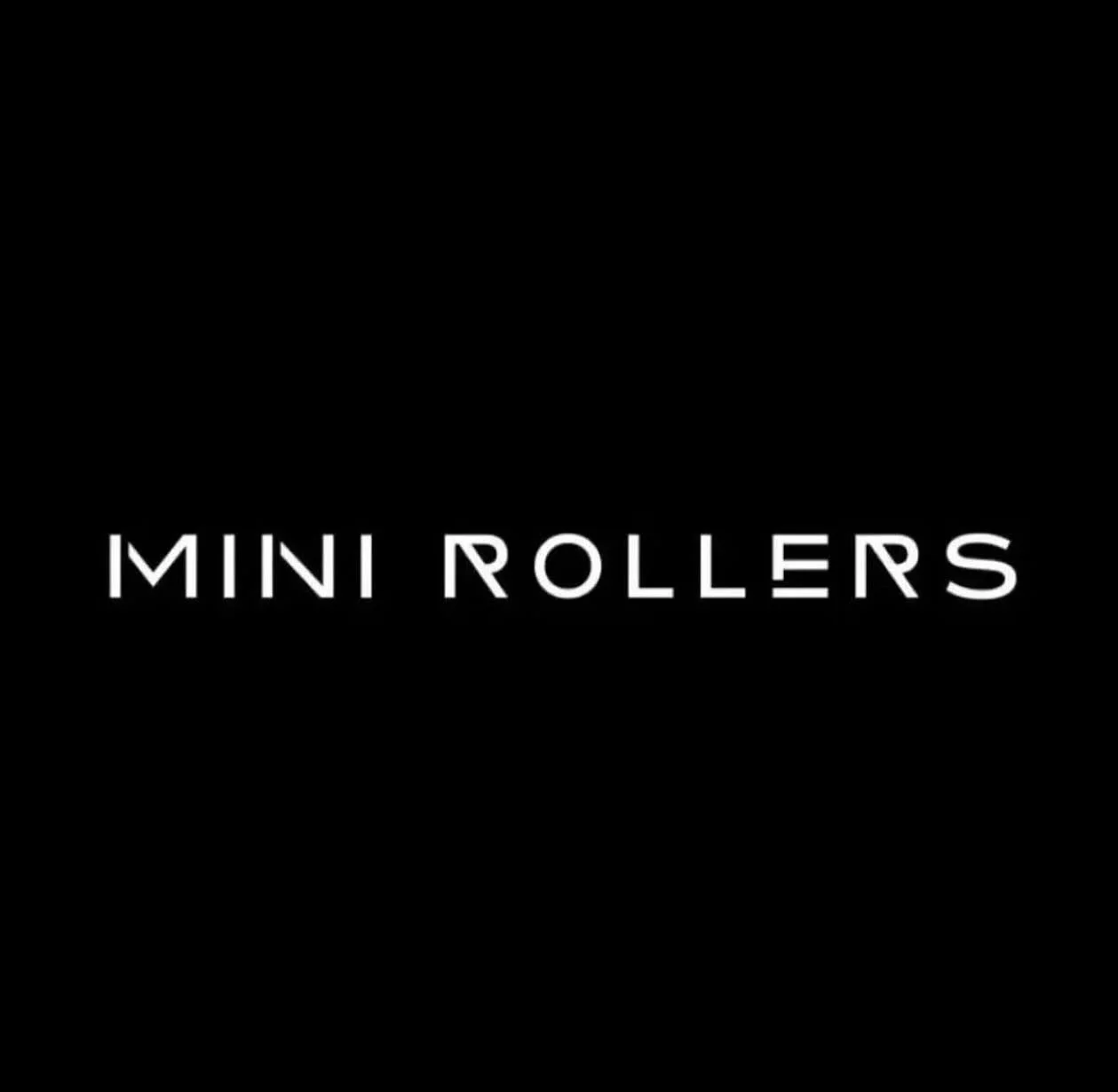 Once again, as part of our end-of-season handover of the Springfield Pavilion, we needed the upstairs areas and change rooms cleaned up and marks removed from the walls.

We called on Shell from @mini_rollers to take on the job, and she absolutely de