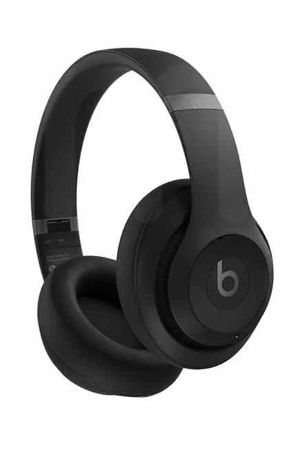 Beats Studio Pro MVR 5,999