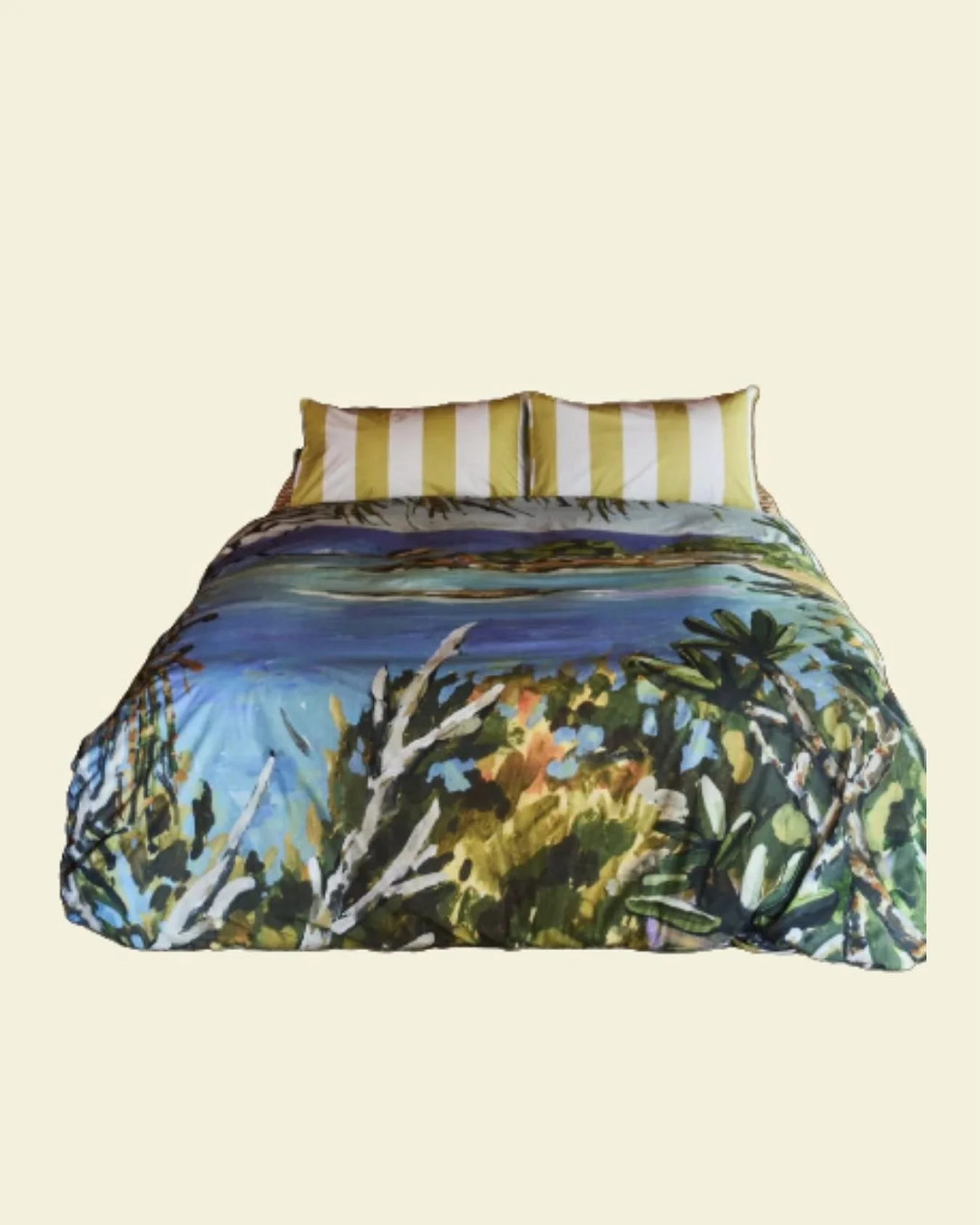 There&rsquo;s no easier way to make-over your bedroom than with a statement doona cover.
.
This &lsquo;Diggers Island&rsquo; cover from @nancybirddesign is both calming and transpiring.
.
Follow along to see how this stunning cover inspires a bedroom