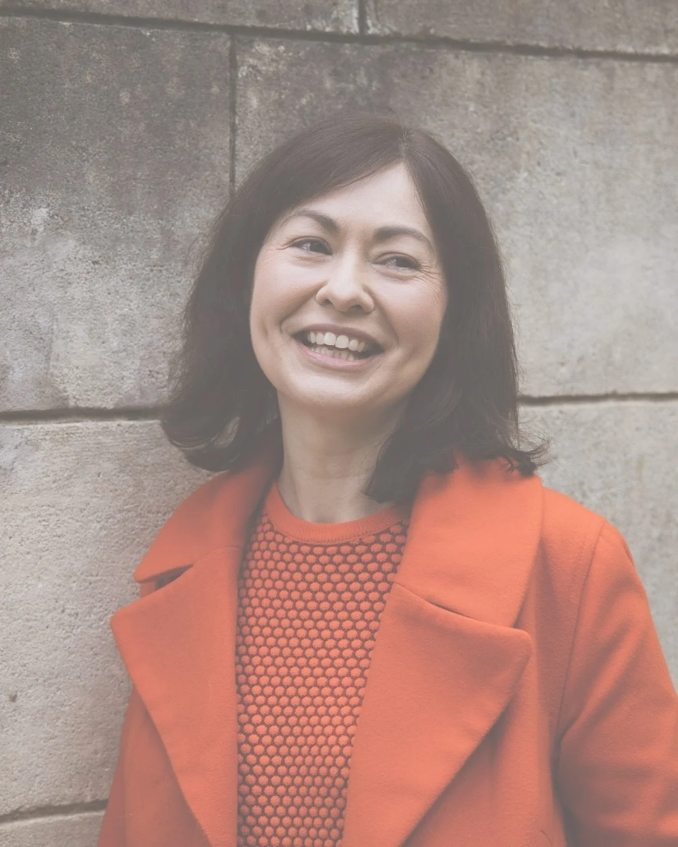 Hi there, I&rsquo;m Belinda and this is hausmade.
.
As a Chemical Engineer turned Interior Designer, I combine a love of art and vintage finds with a disciplined, project management approach. My focus is on creating a big impact in your small project