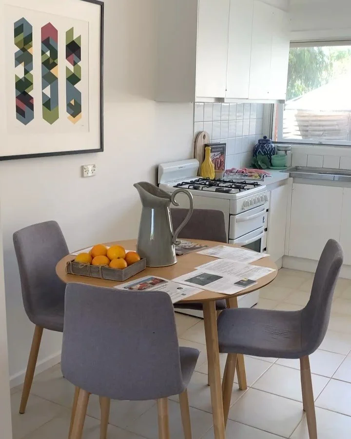 Dreaming of a house but can&rsquo;t afford it? 🏡✨

This villa unit at 4/204 Warrigal Rd Cheltenham could be your perfect alternative.

Here&rsquo;s why:
✅ Private Entry: No more shared lobbies or lifts
✅ Outdoor Space: Sunny, private courtyard for m