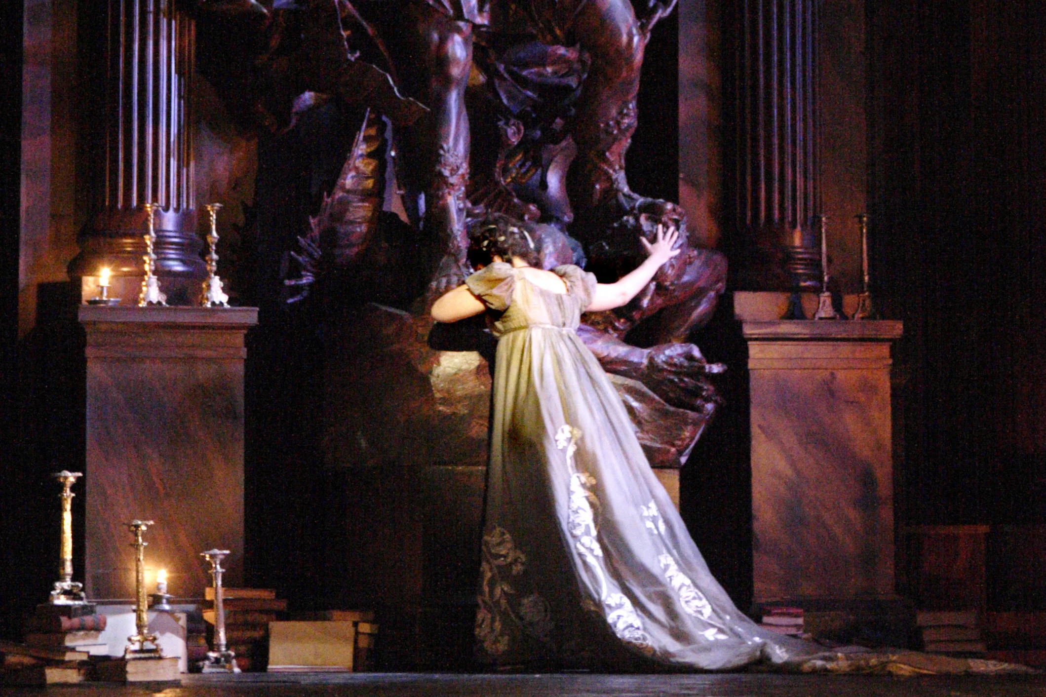 Tosca , Act II (2011) ©ROH/Catherine Ashmore, 2011