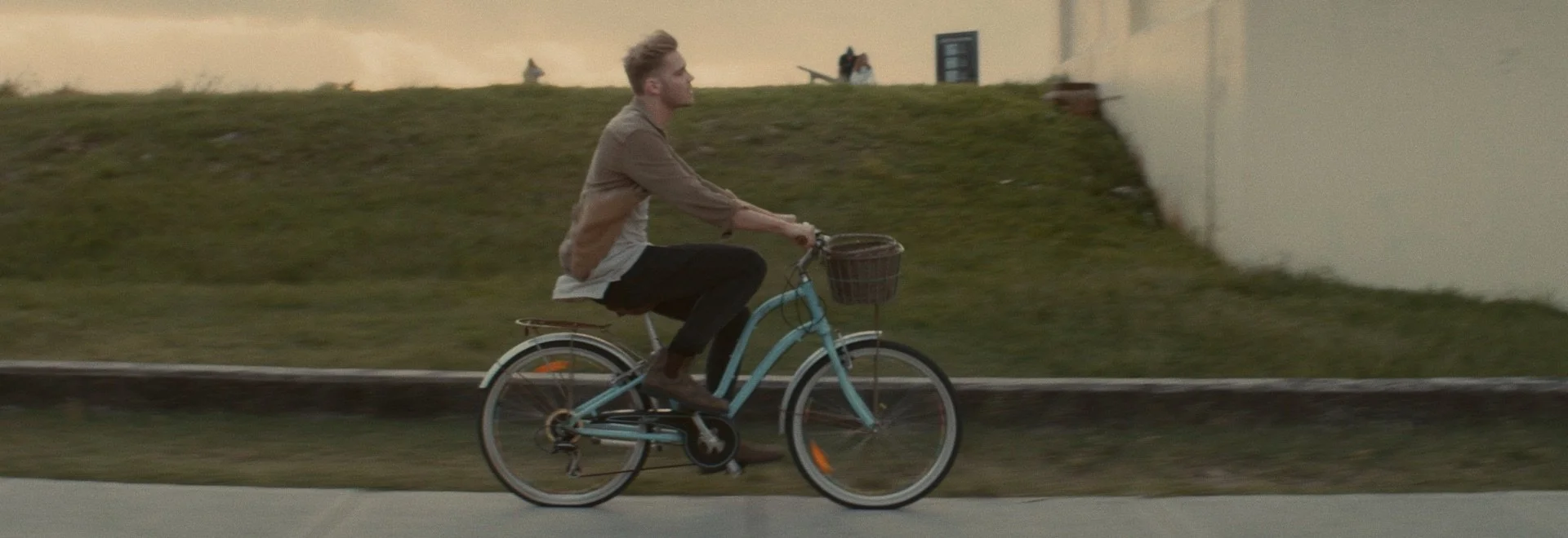 MISS U GRADED STILLS 211104_1.83.1.jpeg