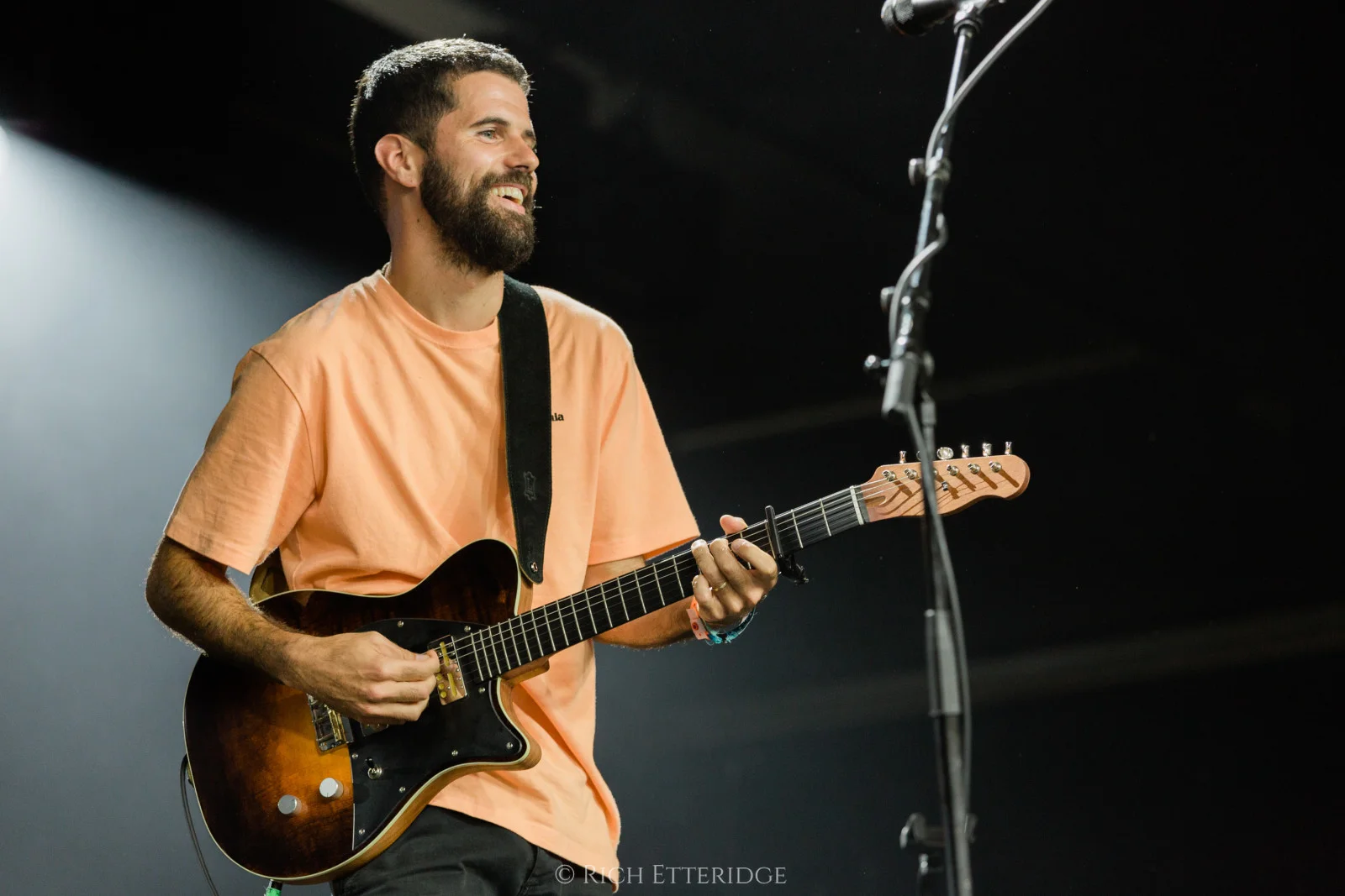 Nick Mulvey play his IA electric guitar by Swannell Guitars