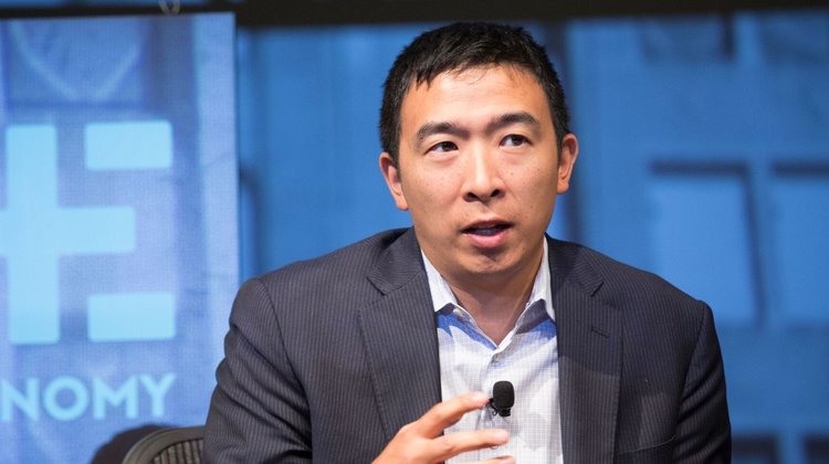 Andrew+Yang+Iowa+Caucus+Watch.jpg