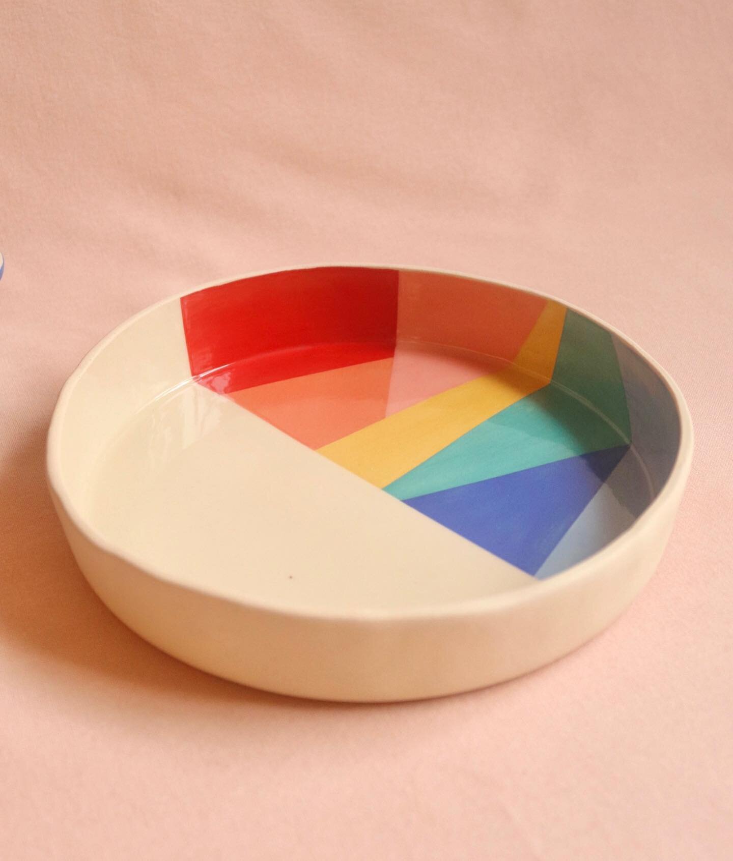 My Rainbow range has been really popular the past couple of weeks and I&rsquo;ve now added these new additions to that range to the website! This deep serving bowl is perfect for roast potatoes and vegetables and the pasta bowl is ideal for all those