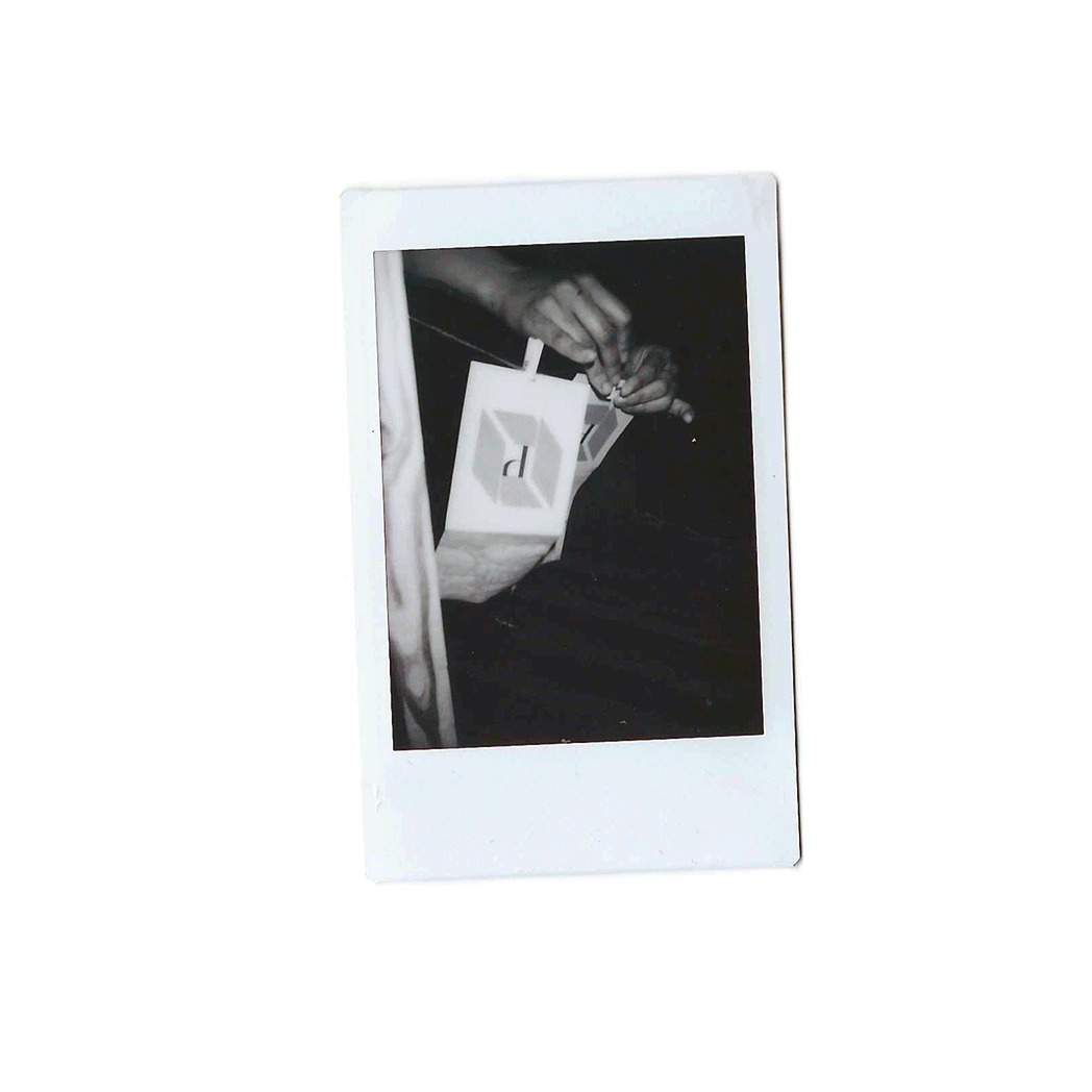 polaroids.gif