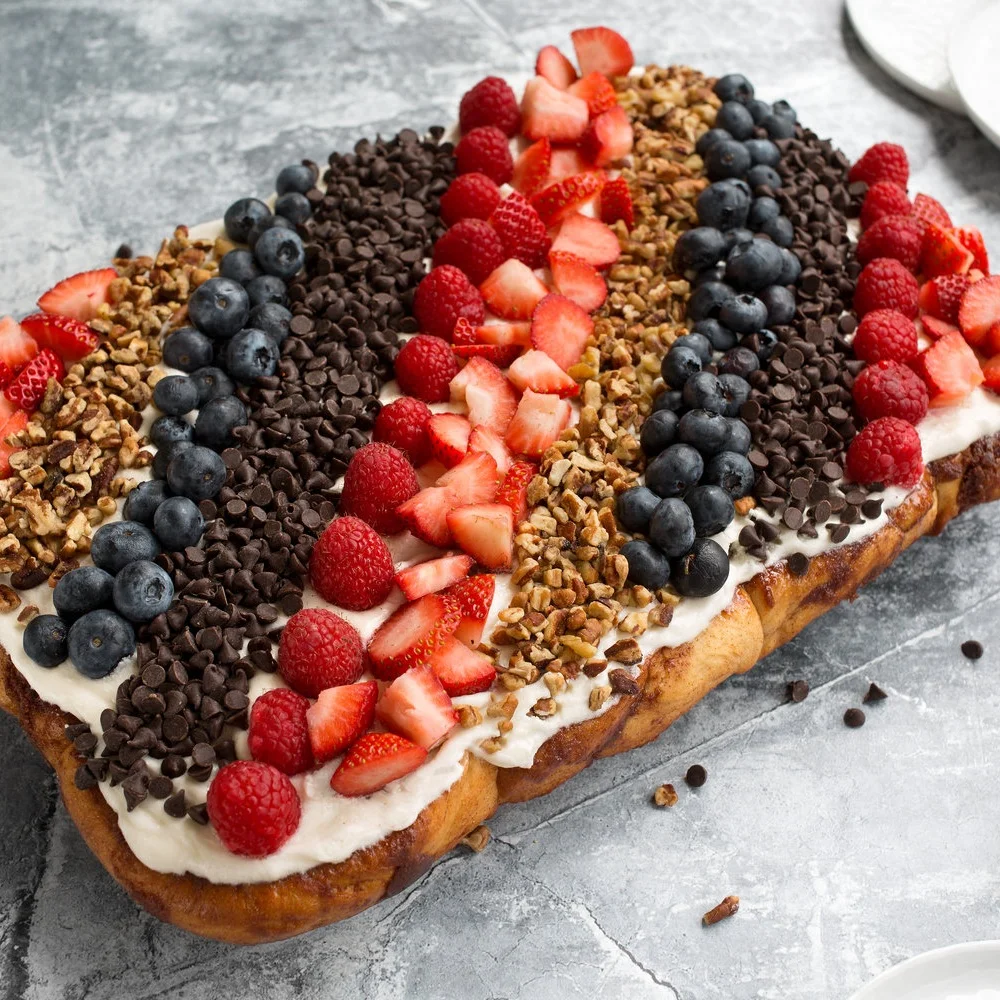 Cinnaholic Bakery Cinnamon Roll Dessert Shop