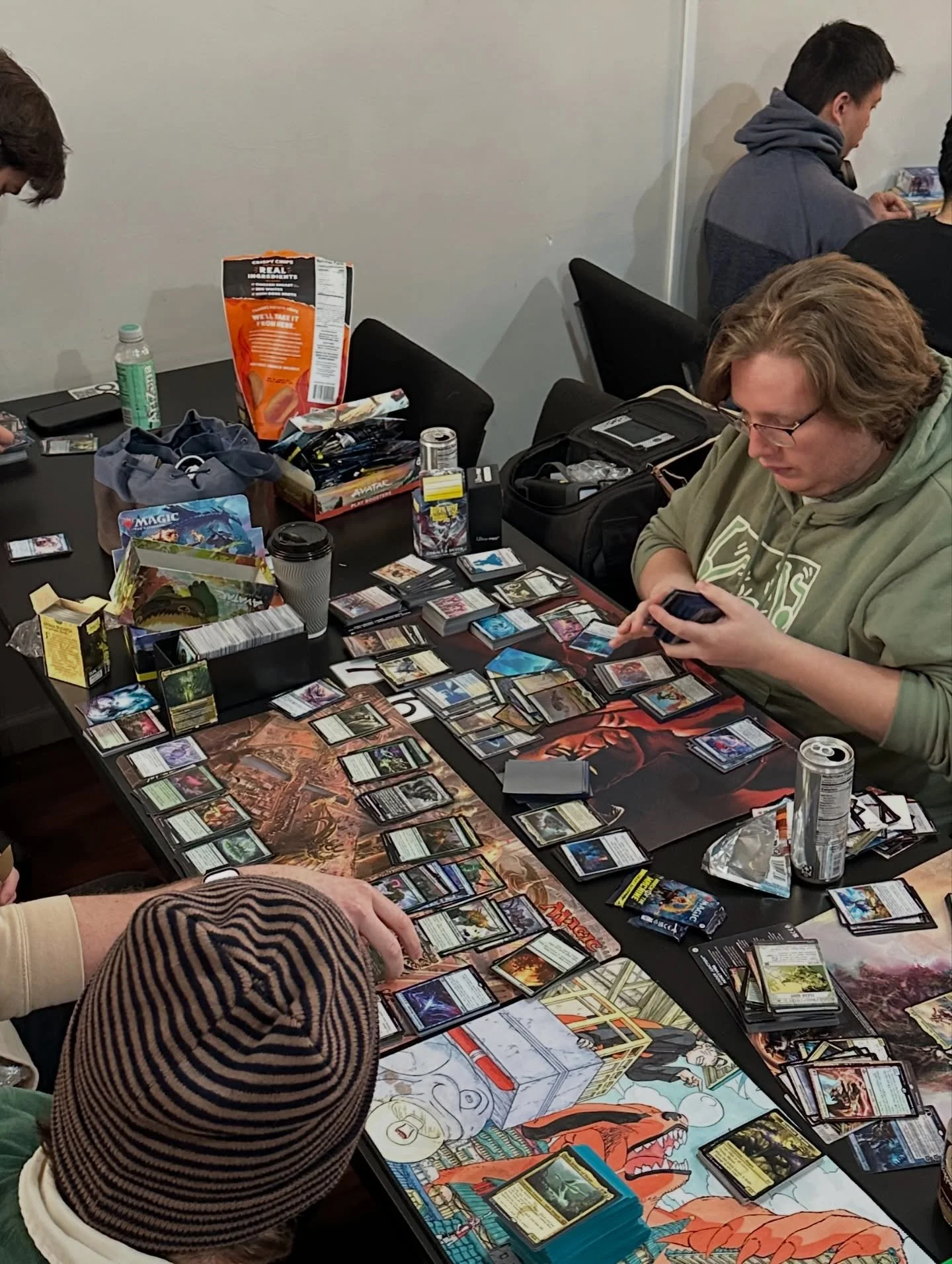 Commander Box League so far 📦
&bull;
&bull;
&bull;
Month 1 and 2 are over and we launch month 3 this Saturday! We&rsquo;ve had over 20 participants so far with the set favorites being Final Fantasy, Avatar, and Lorwyn Eclipsed but who&rsquo;s going 