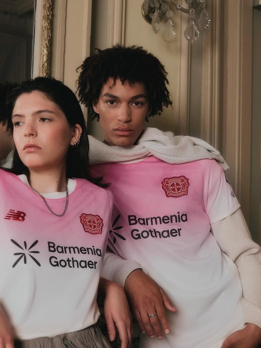 .
@newbalancefootball &amp; @bayer04fussball 
 
Hair &amp; Make Up &bull;Male Mode @glmrbynicole &bull;Female Model @christinaremche 

#campaign #mua #newbalance