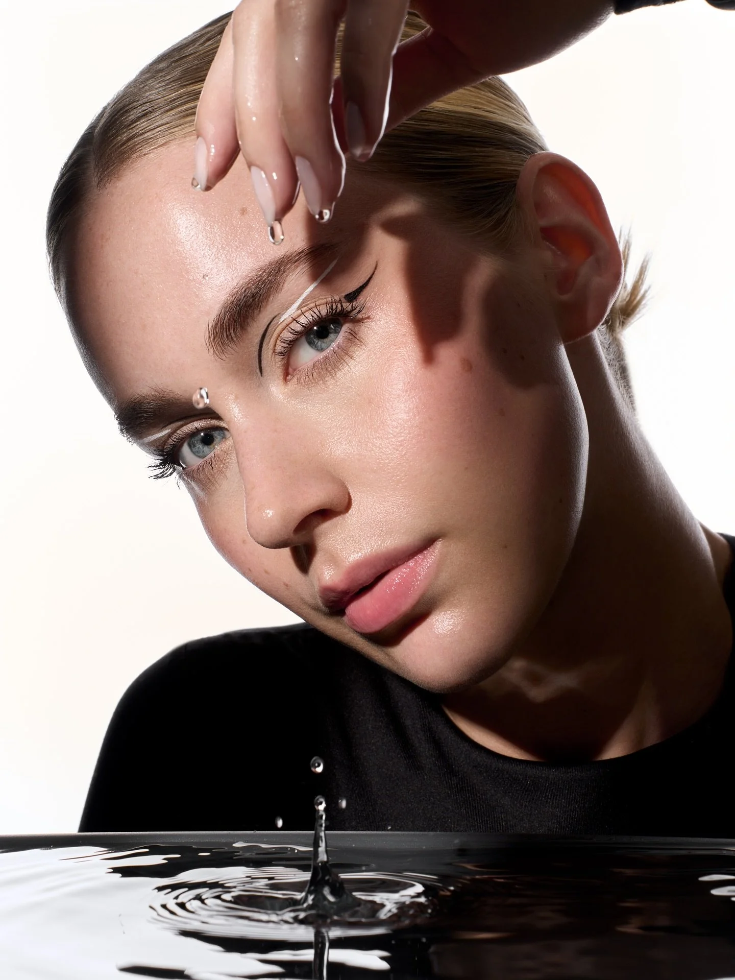 .
WWW.REMCHEMAKEUP.COM
 thanks @simonhengesbach @laradrschlln 
.

#makeupartist #makeup #fashionmakeup #makeupartistry #makeuplover #makeuplooks #editorialshoot #beachshoot #seasidefashion #portfolioday #onlocationmakeup #fashionshoot2025 #muaportfol